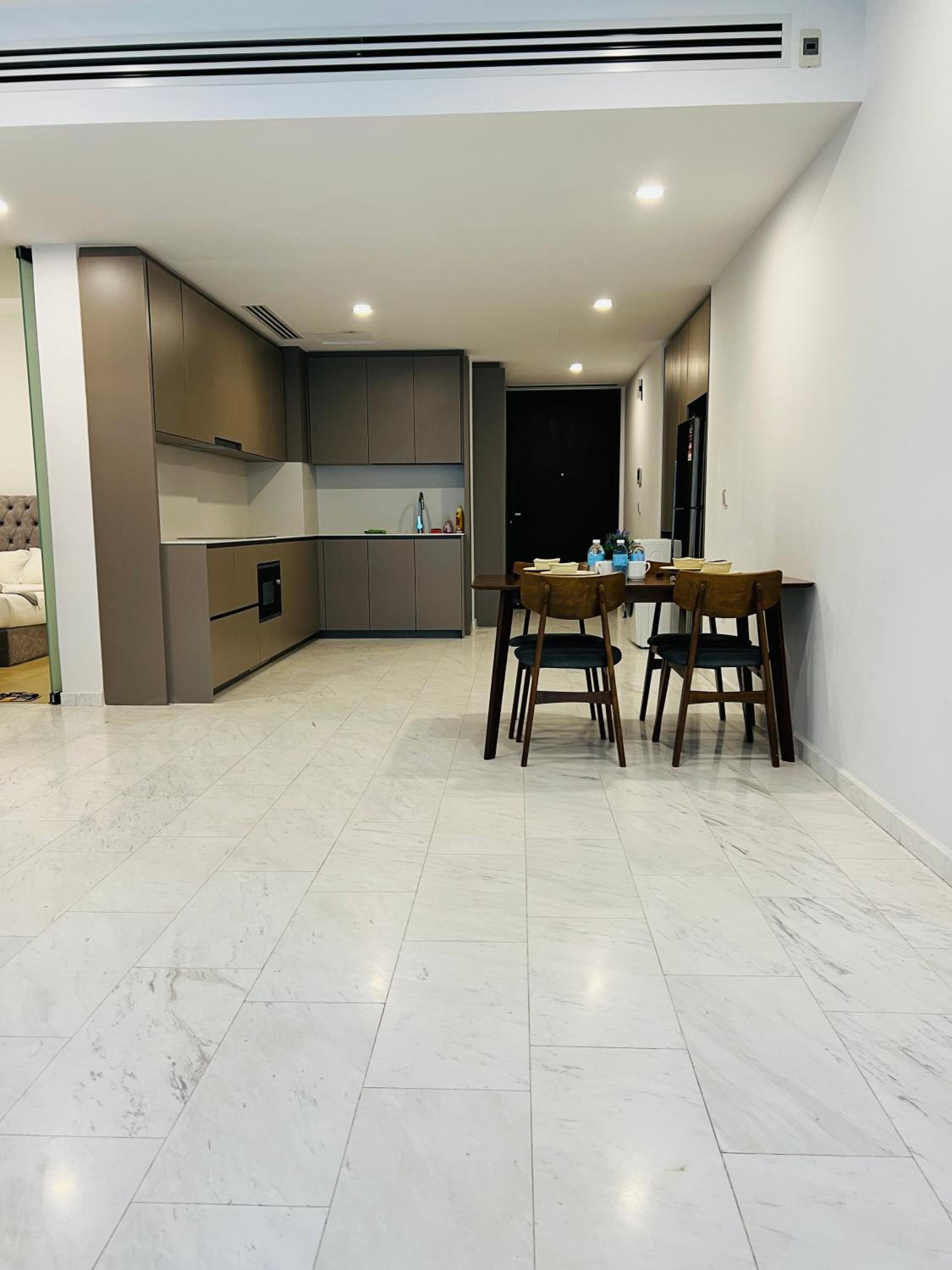 Eaton residence suites By CoX