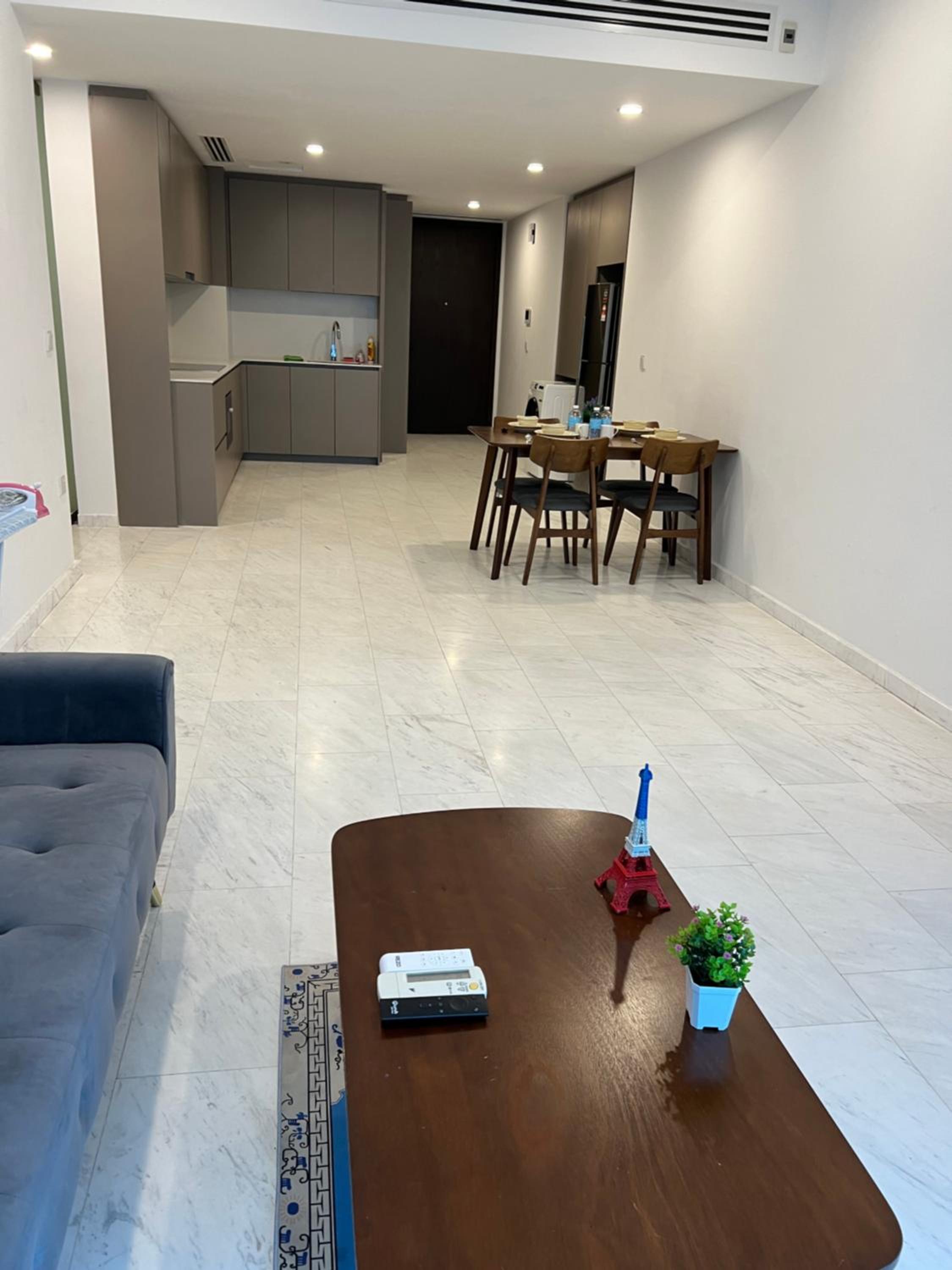 Eaton residence suites By CoX