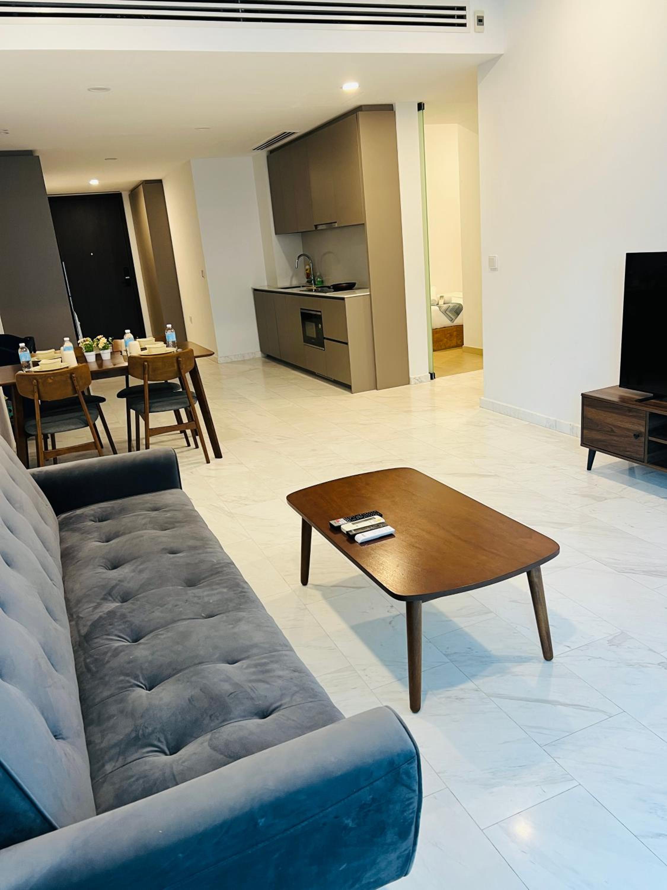 Eaton residence suites By CoX