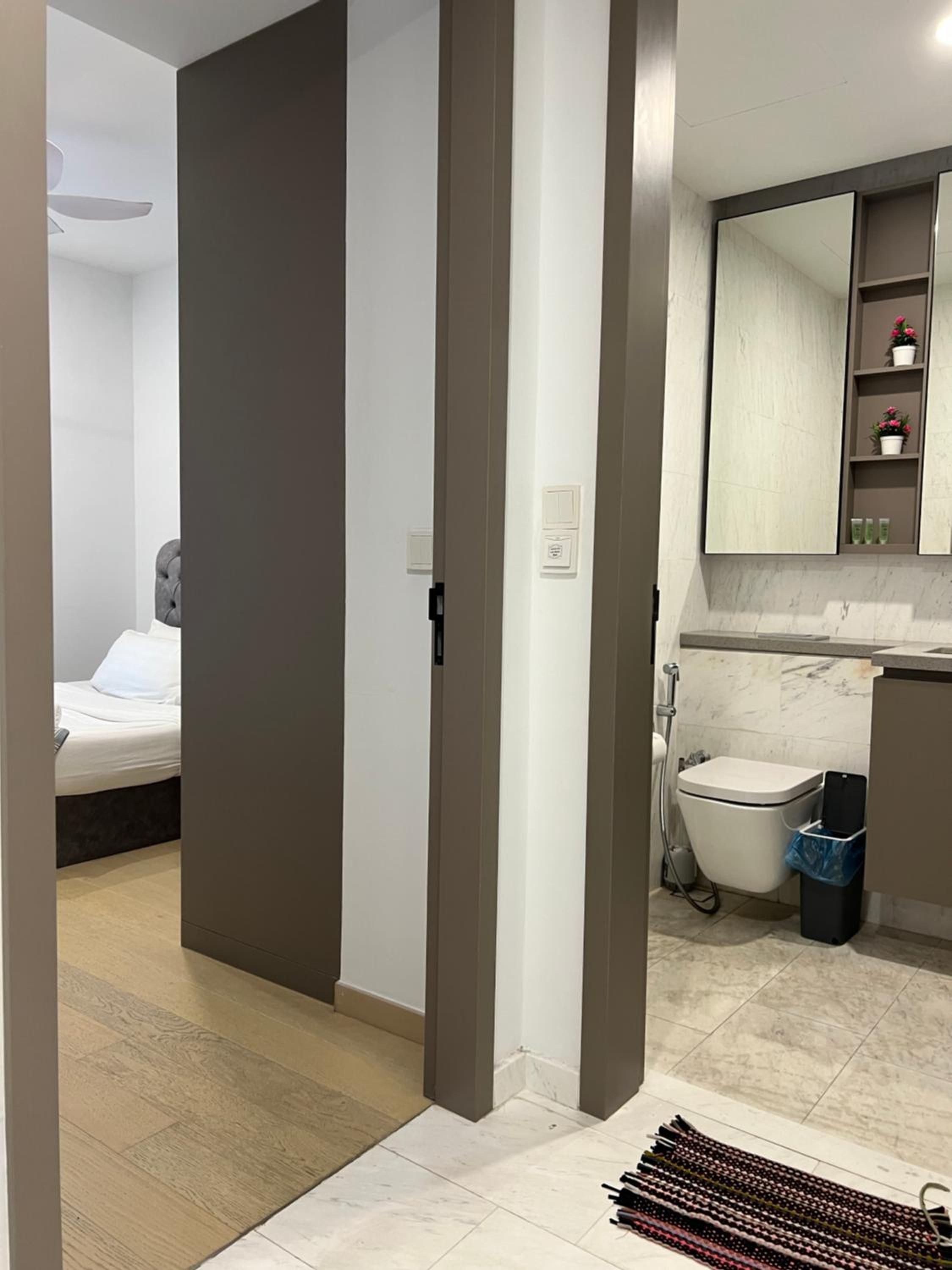 Eaton residence suites By CoX