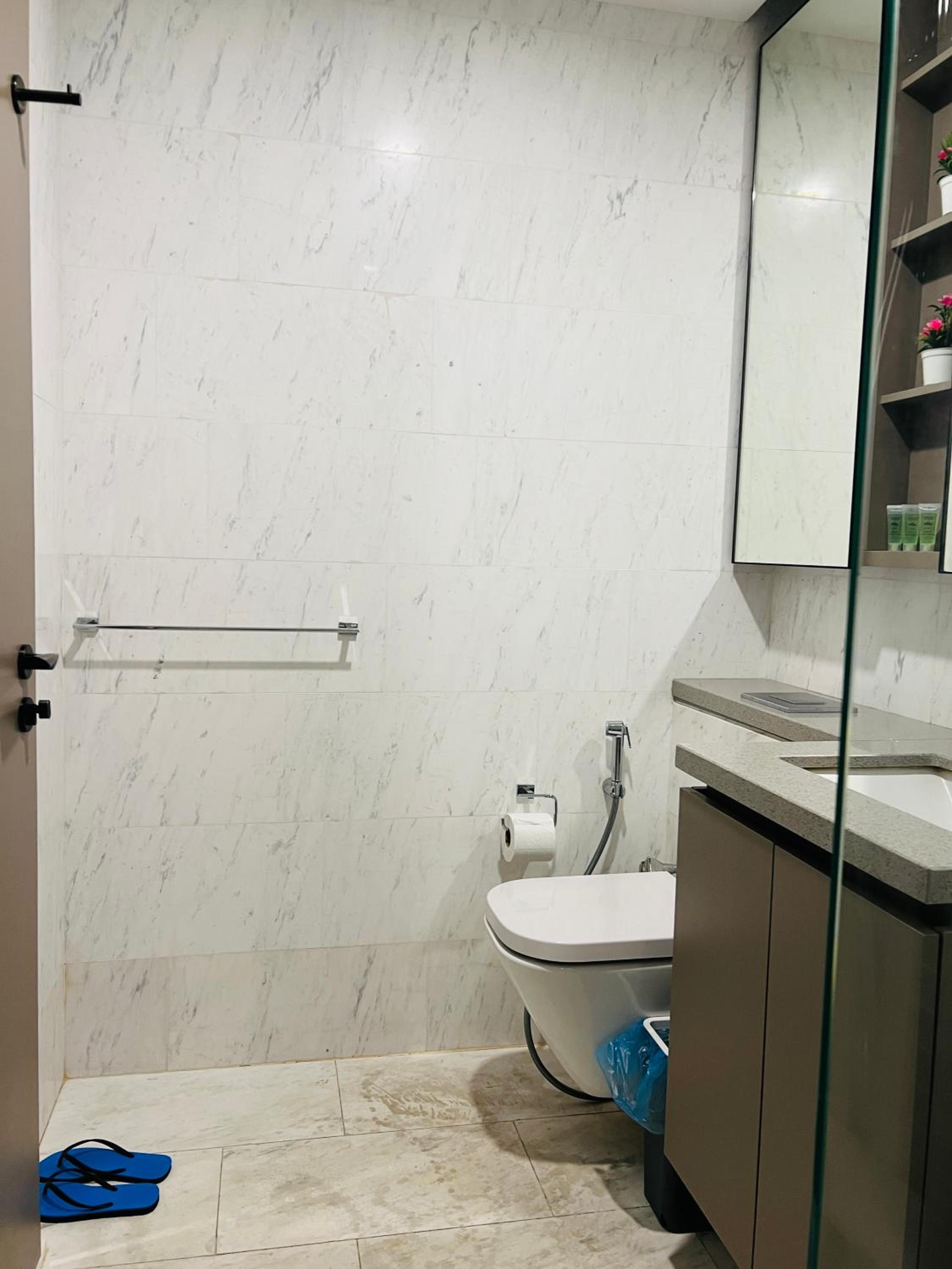 Eaton residence suites By CoX
