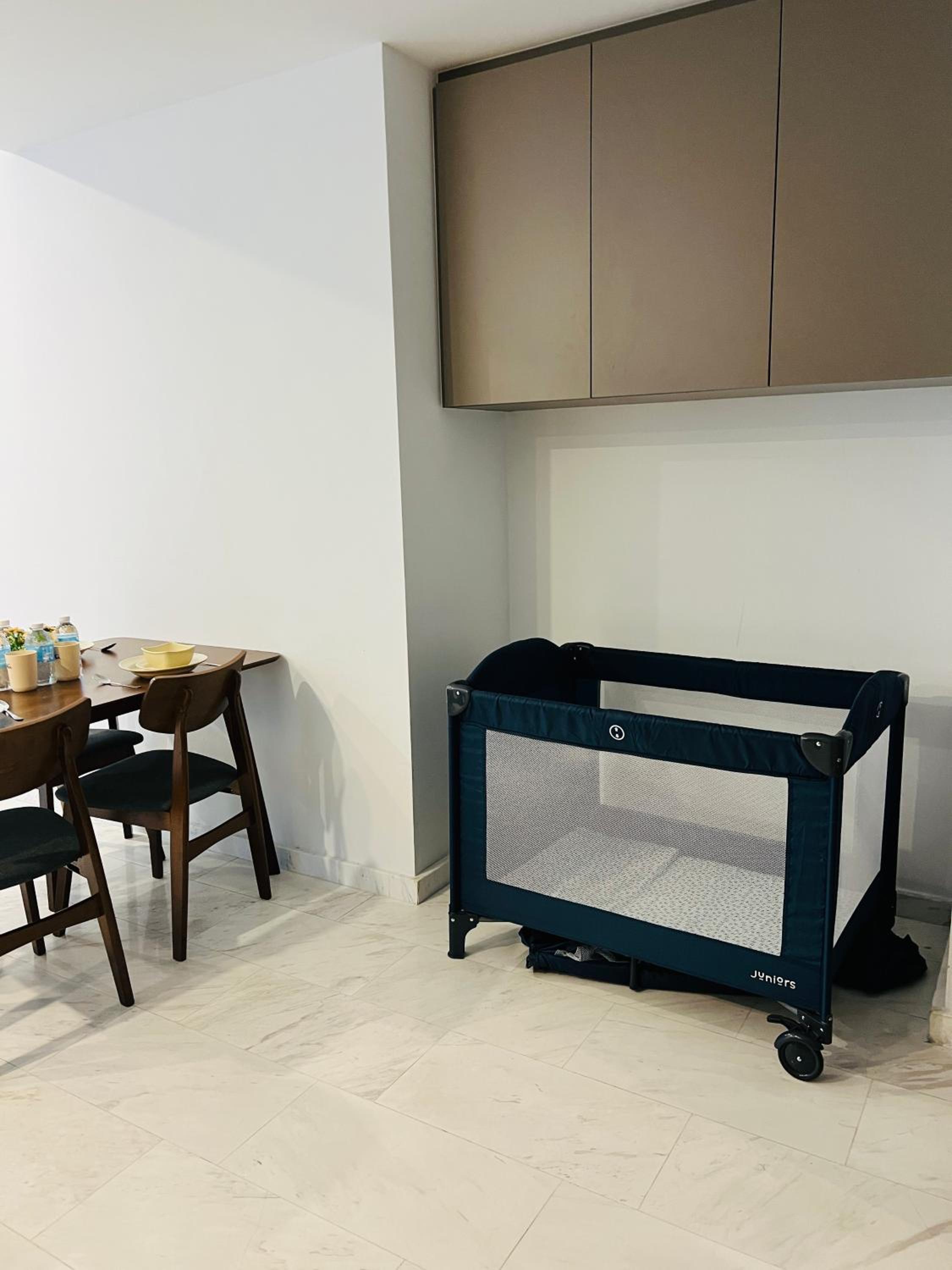 Eaton residence suites By CoX