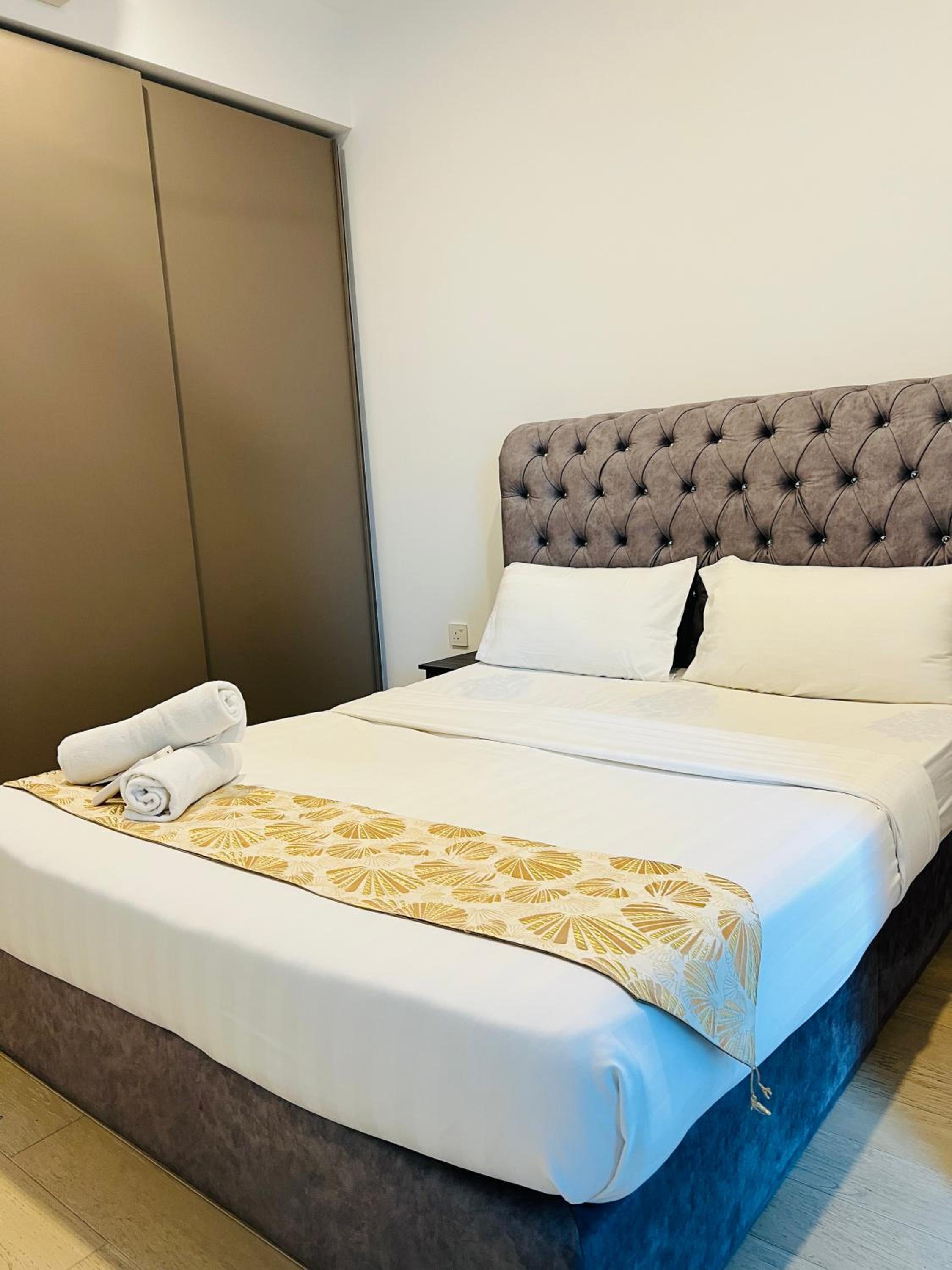 Eaton residence suites By CoX