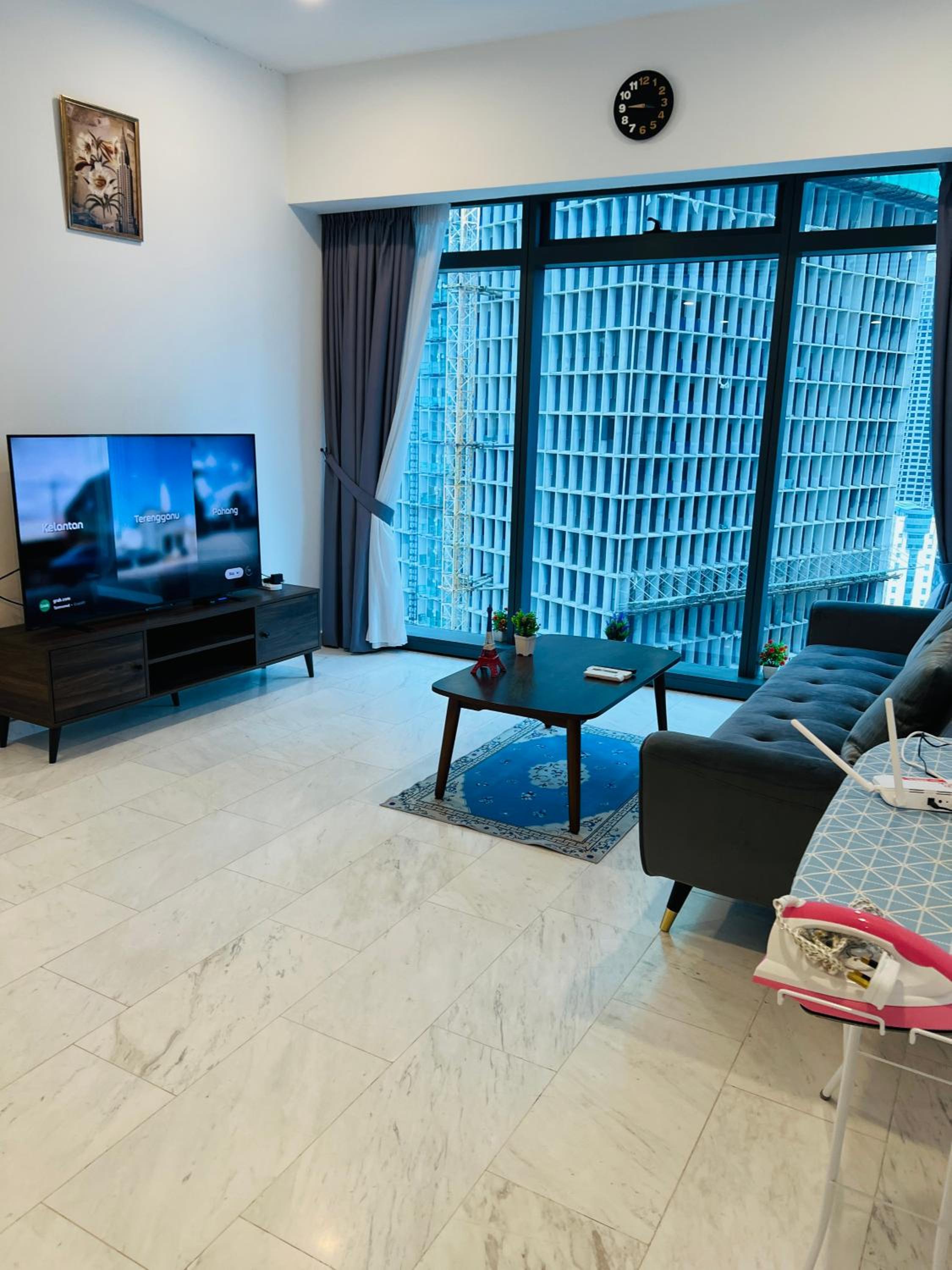 Eaton residence suites By CoX