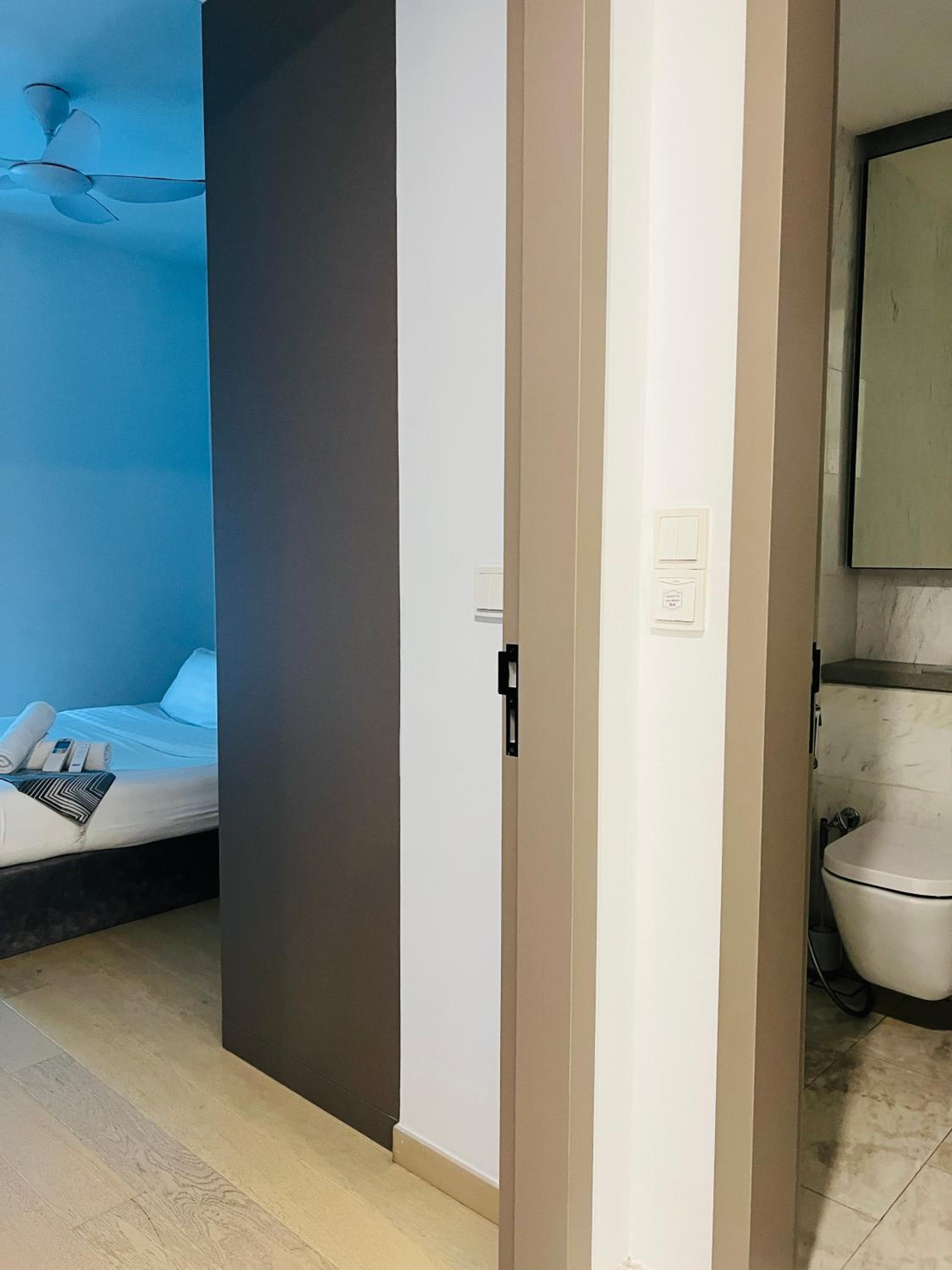 Eaton residence suites By CoX