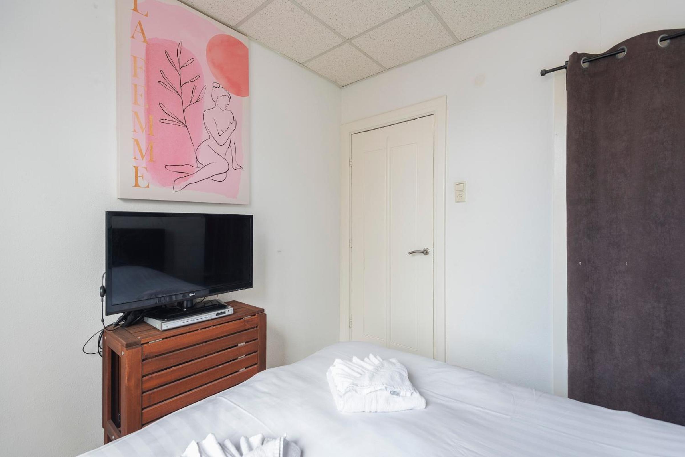 Lenna's Place