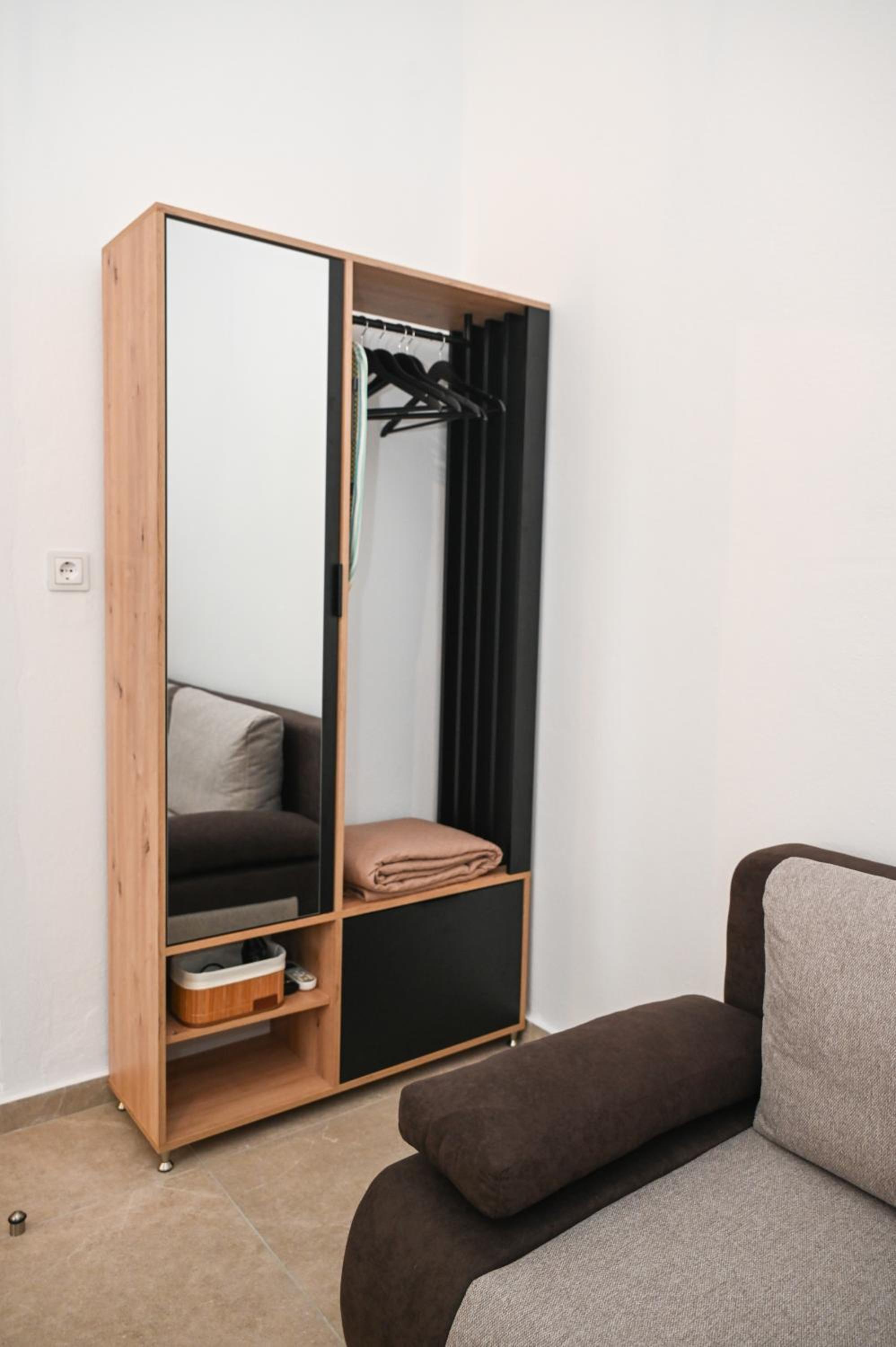 Gemilos Nest