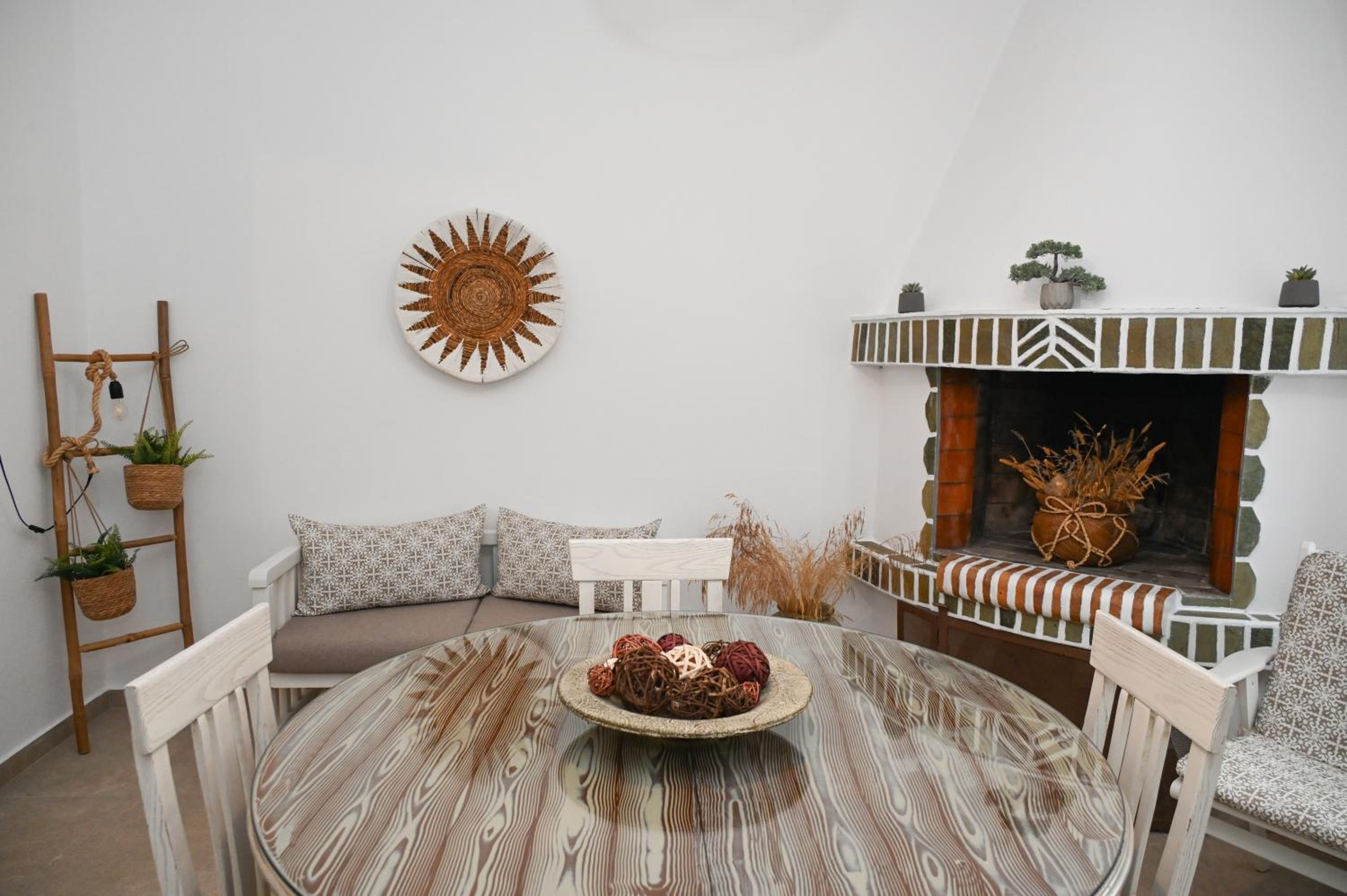 Gemilos Nest