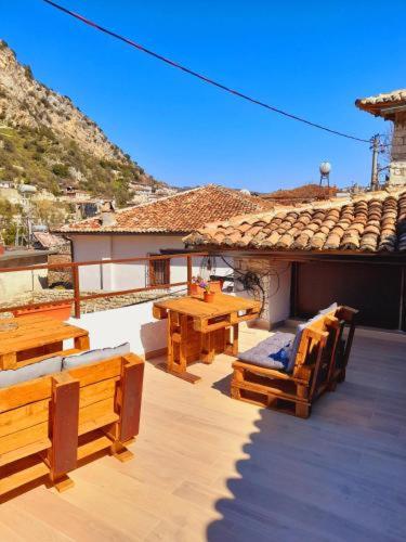 Hotel Edward Lear - Image 1