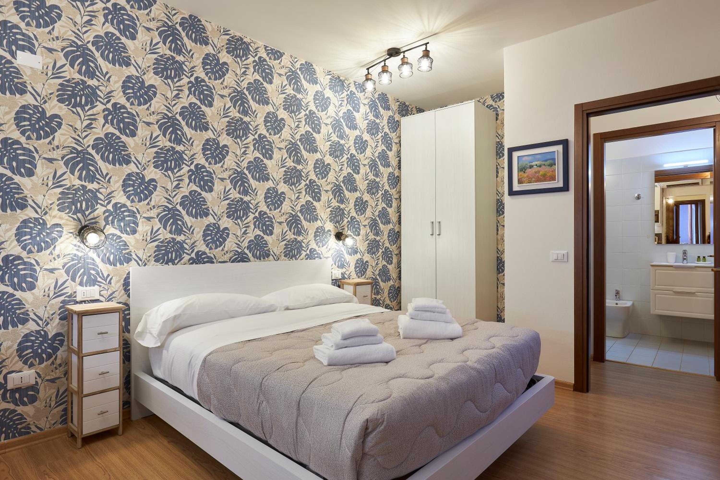 Residence "Professor's nest" - Verona Apartments view 4