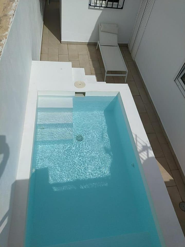 Apartamento con piscina privada