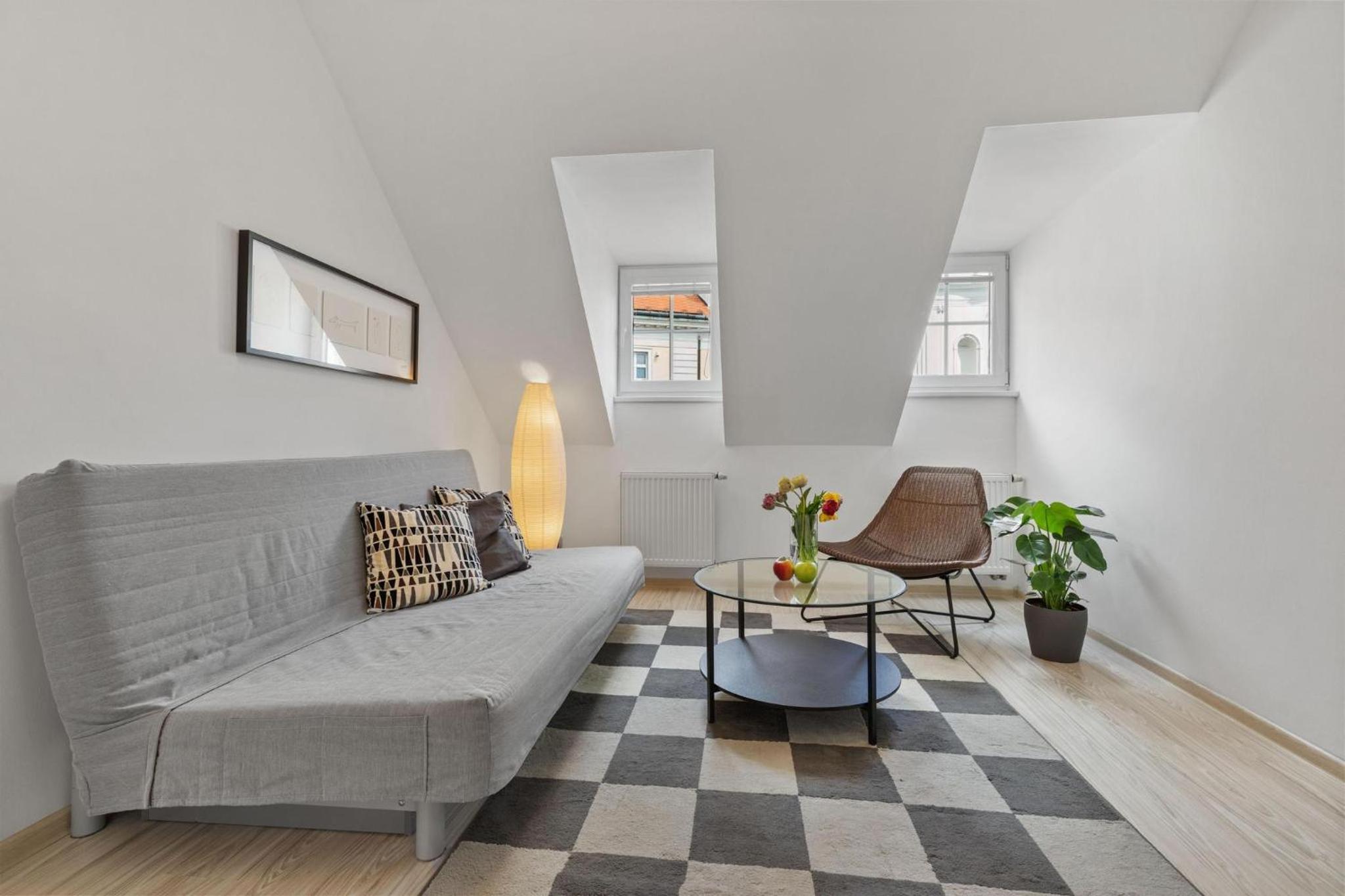 Apple apartment