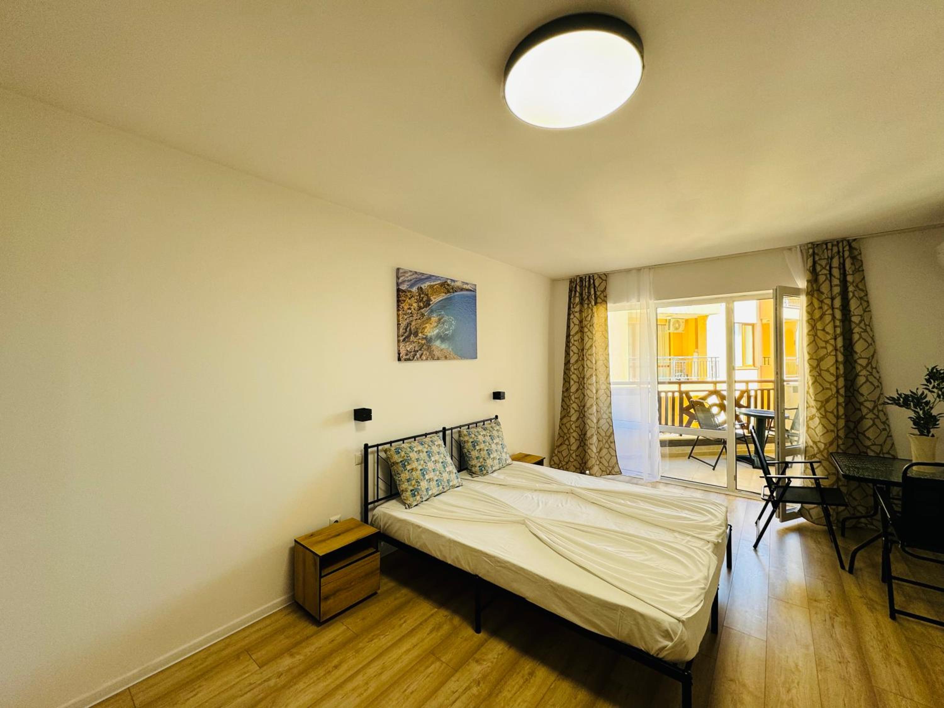 ROYAL PALM 84 Studio Sveti Vlas