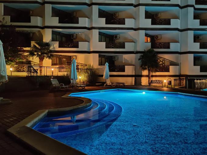 ROYAL PALM 84 Studio Sveti Vlas