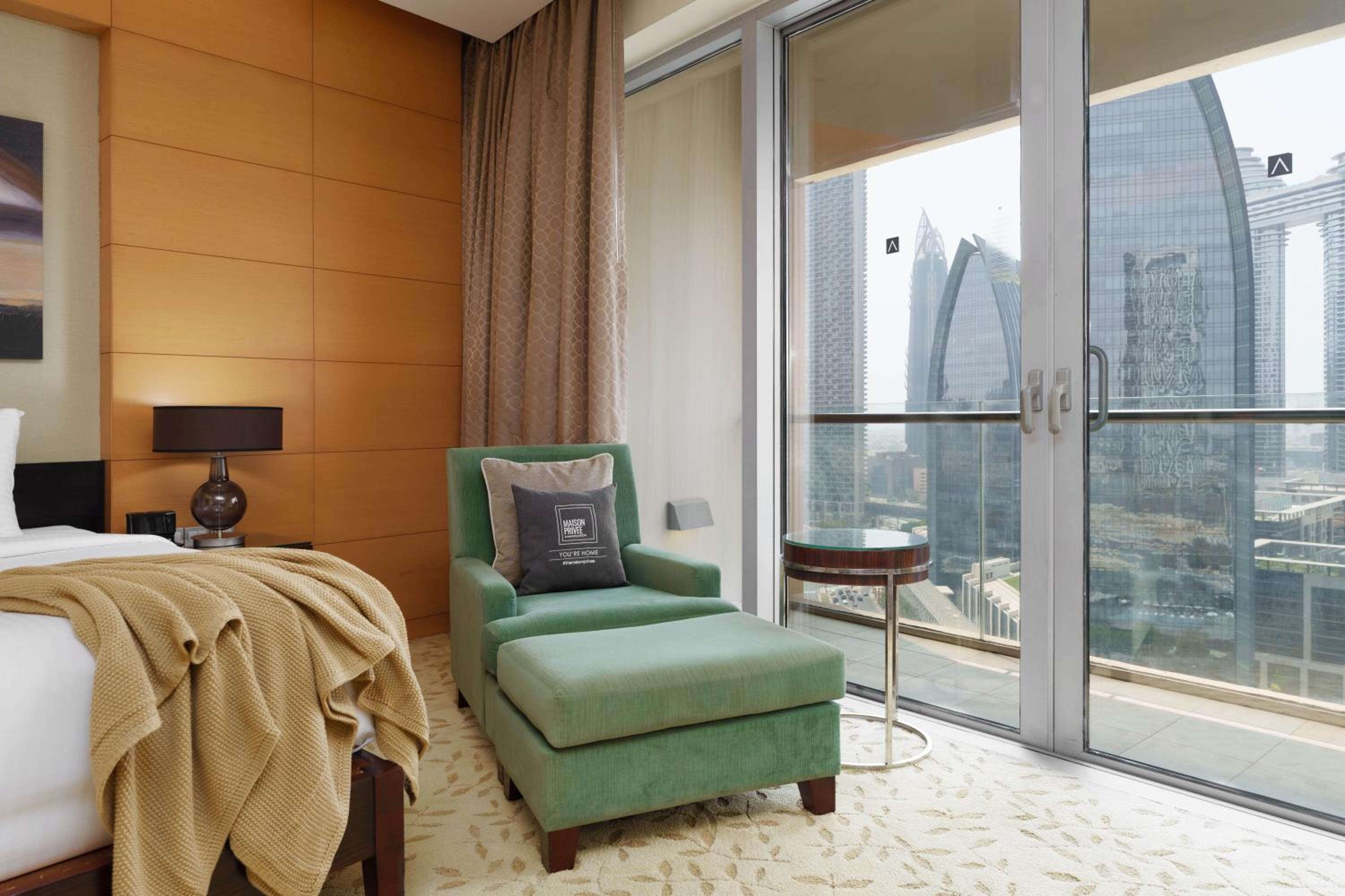 Maison Privee - Fabulous Studio with Direct Burj Khalifa Views