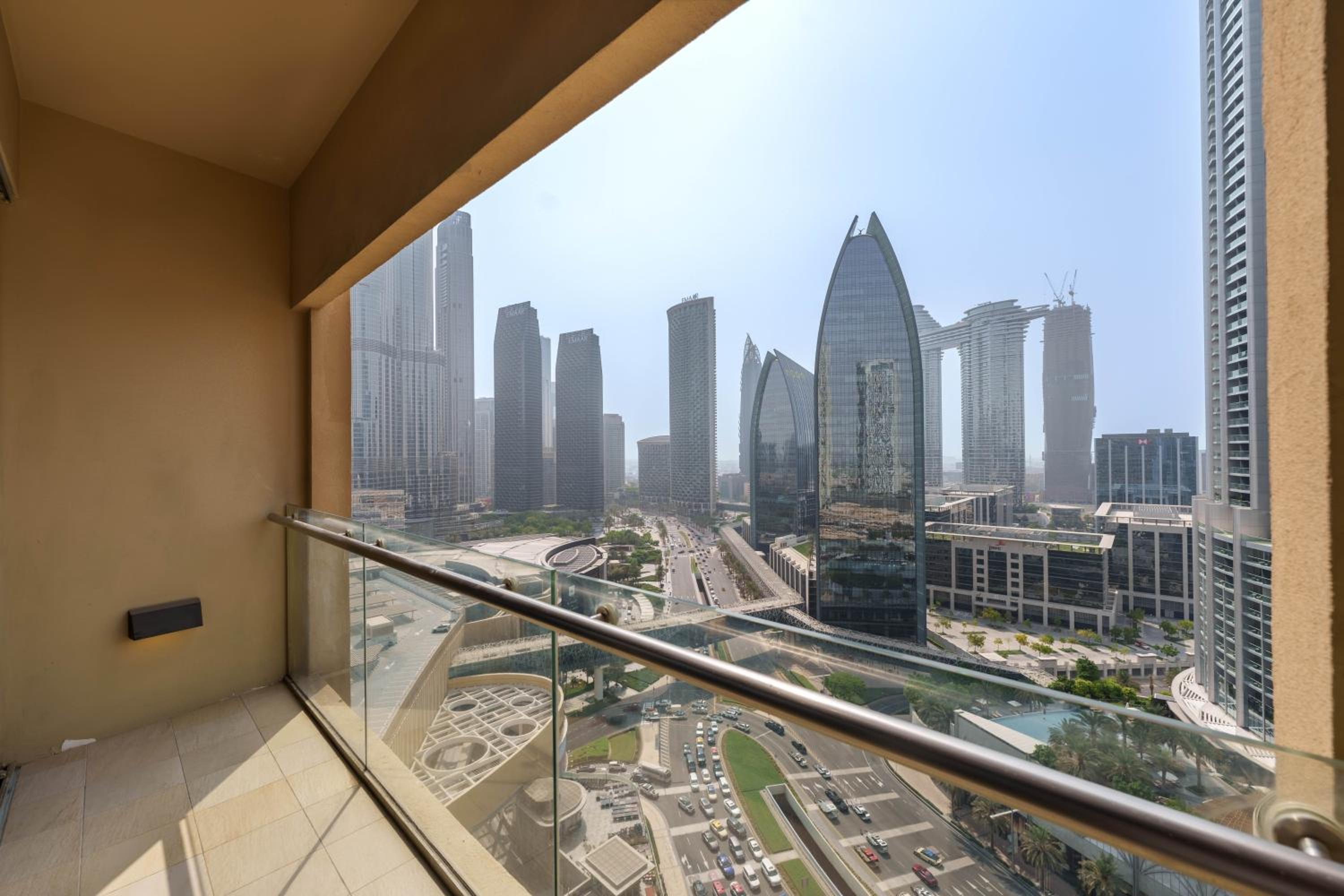 Maison Privee - Fabulous Studio with Direct Burj Khalifa Views