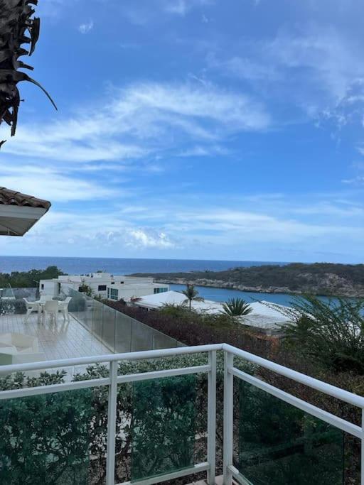 Prachtige bungalow / schitterend uniek uitzicht over baai en oceaan