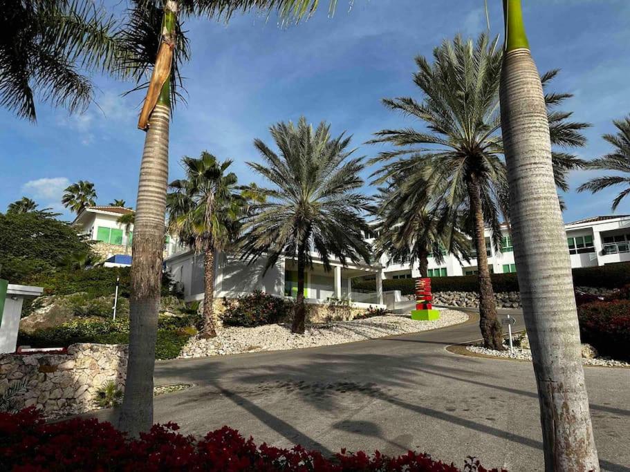 Prachtige bungalow / schitterend uniek uitzicht over baai en oceaan
