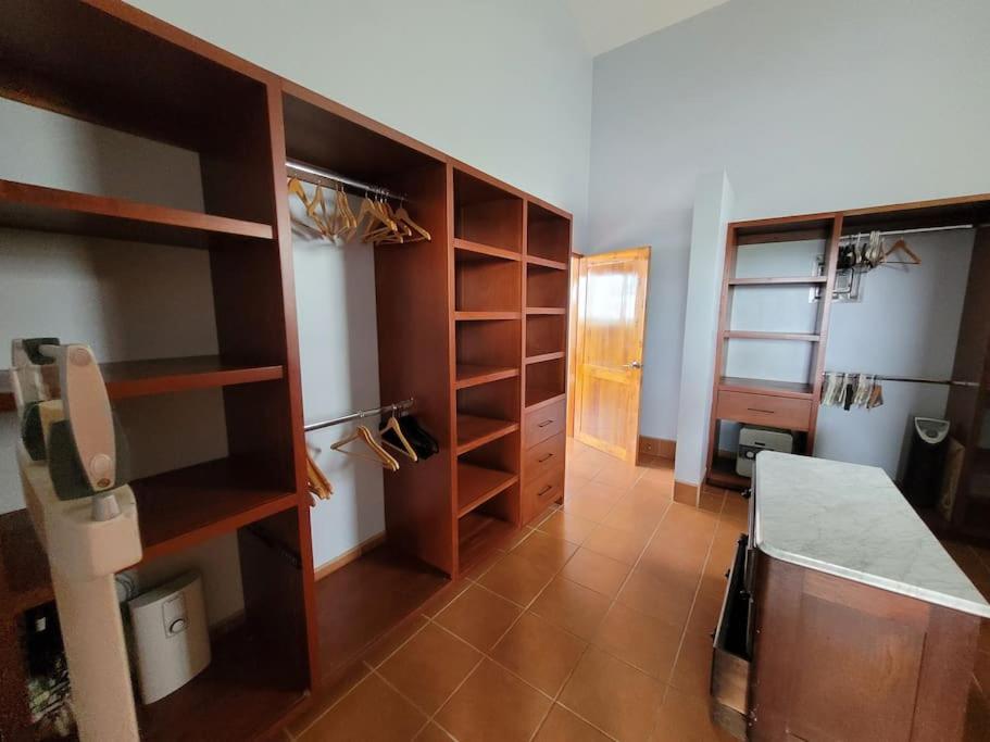 Luxury Villa with Separate Guest house and 360view