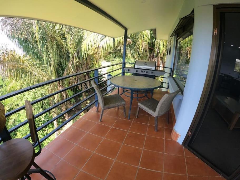 Luxury Villa with Separate Guest house and 360view