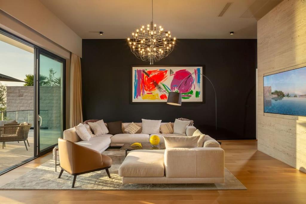 Frida's Villa