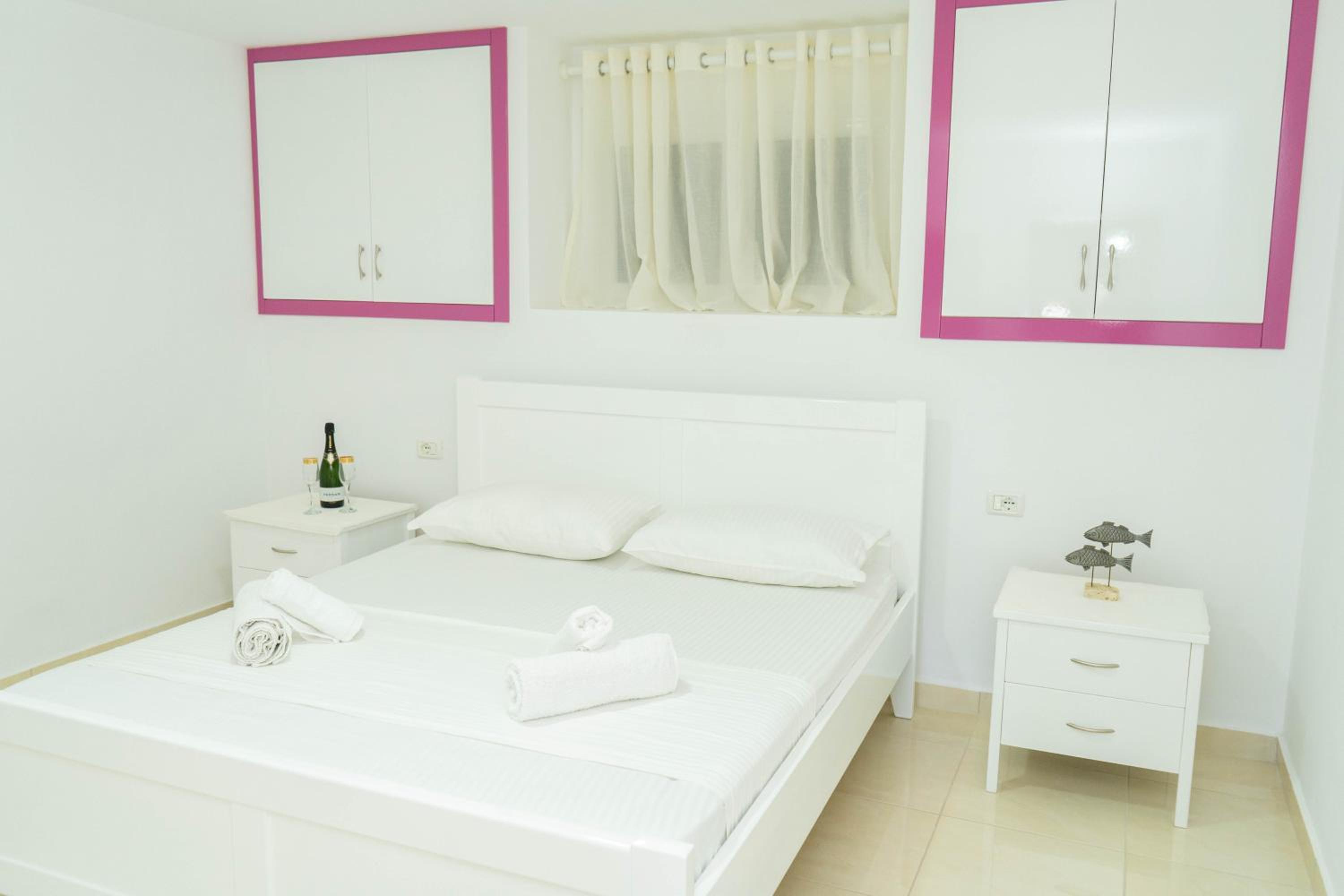 Vila Aliaj