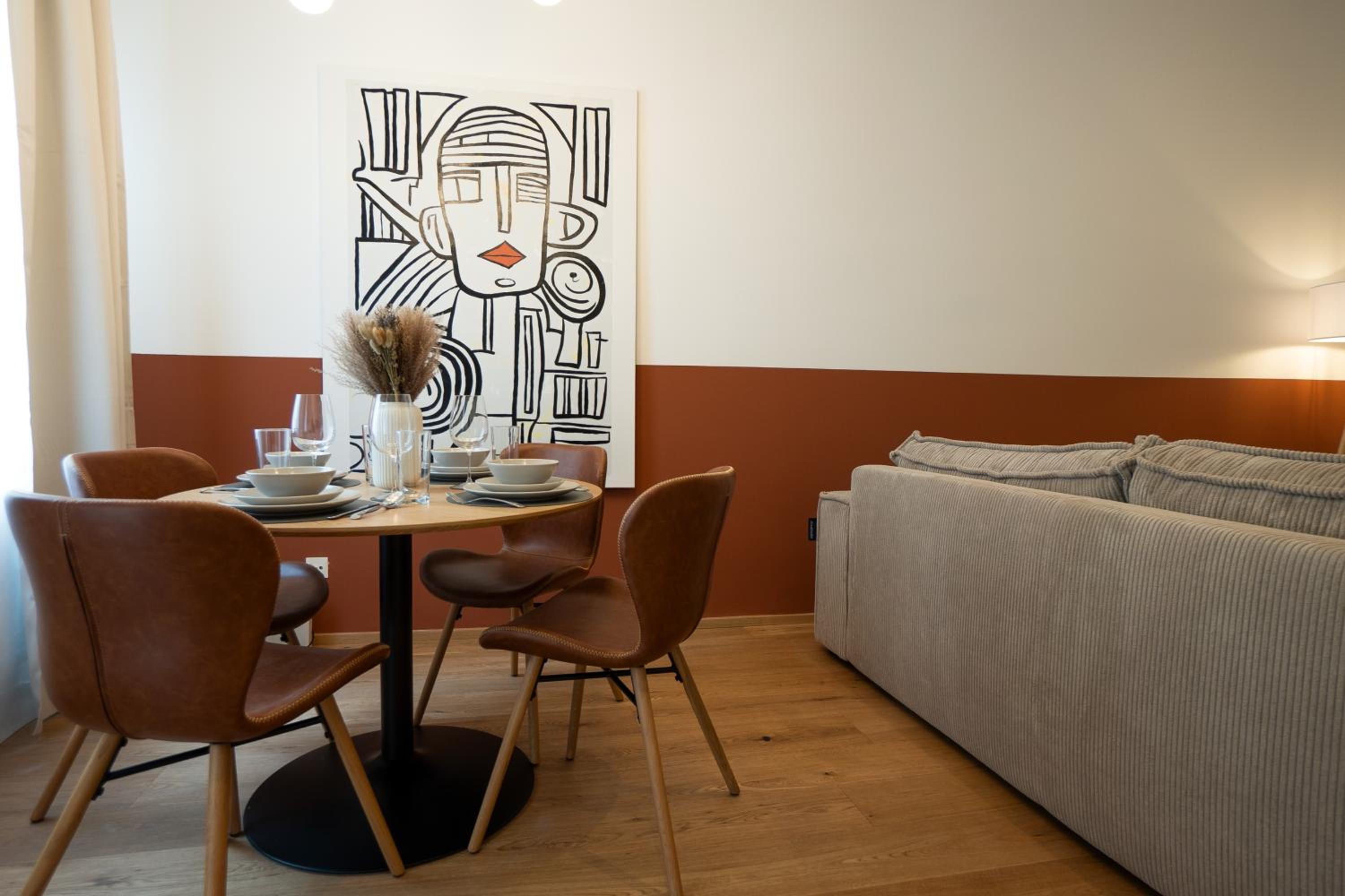 Bright, modern and central flat with a terrace