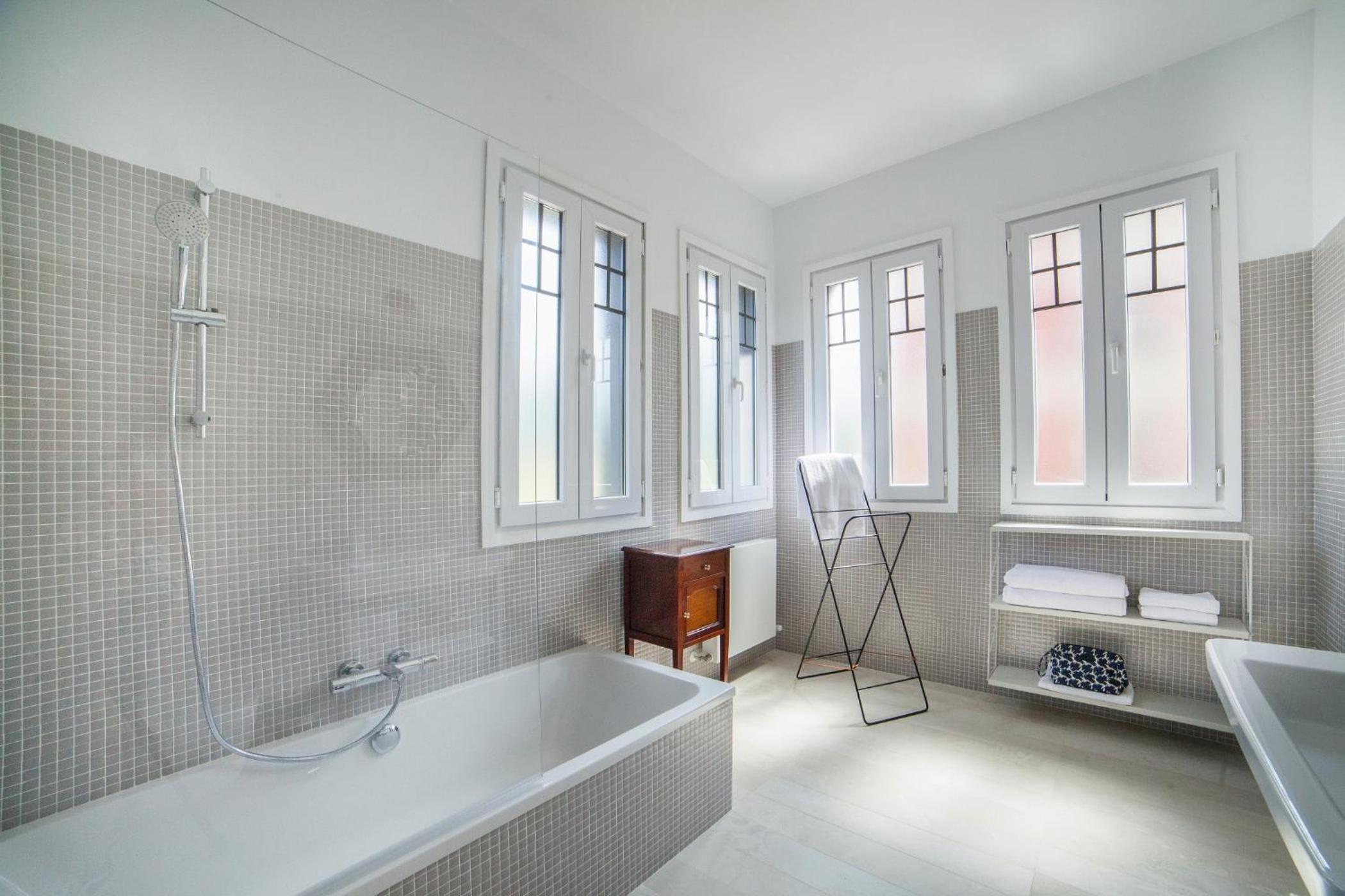 Casa Etxelaia by Aston Rentals