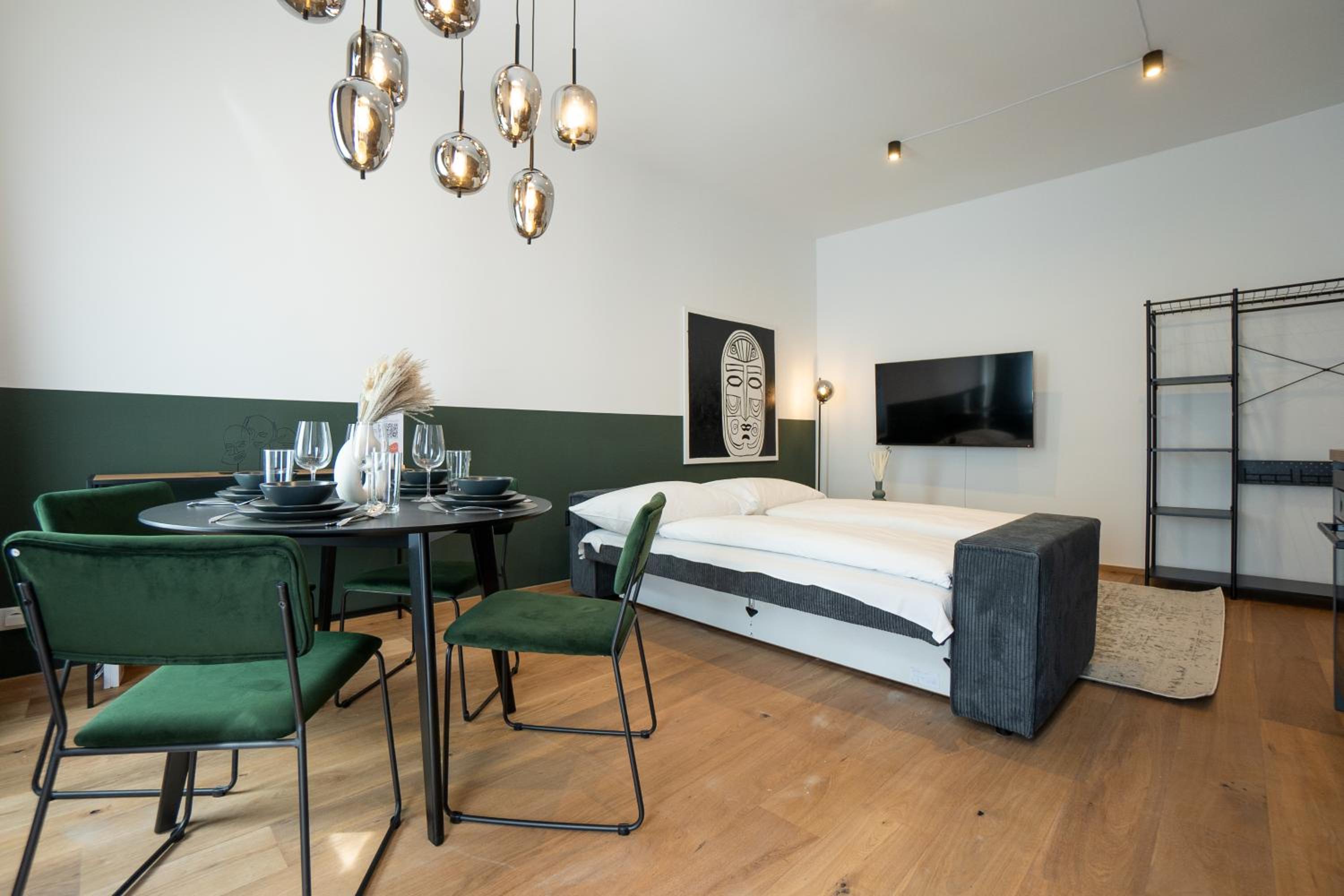 Pet-friendly flat near Belvedere