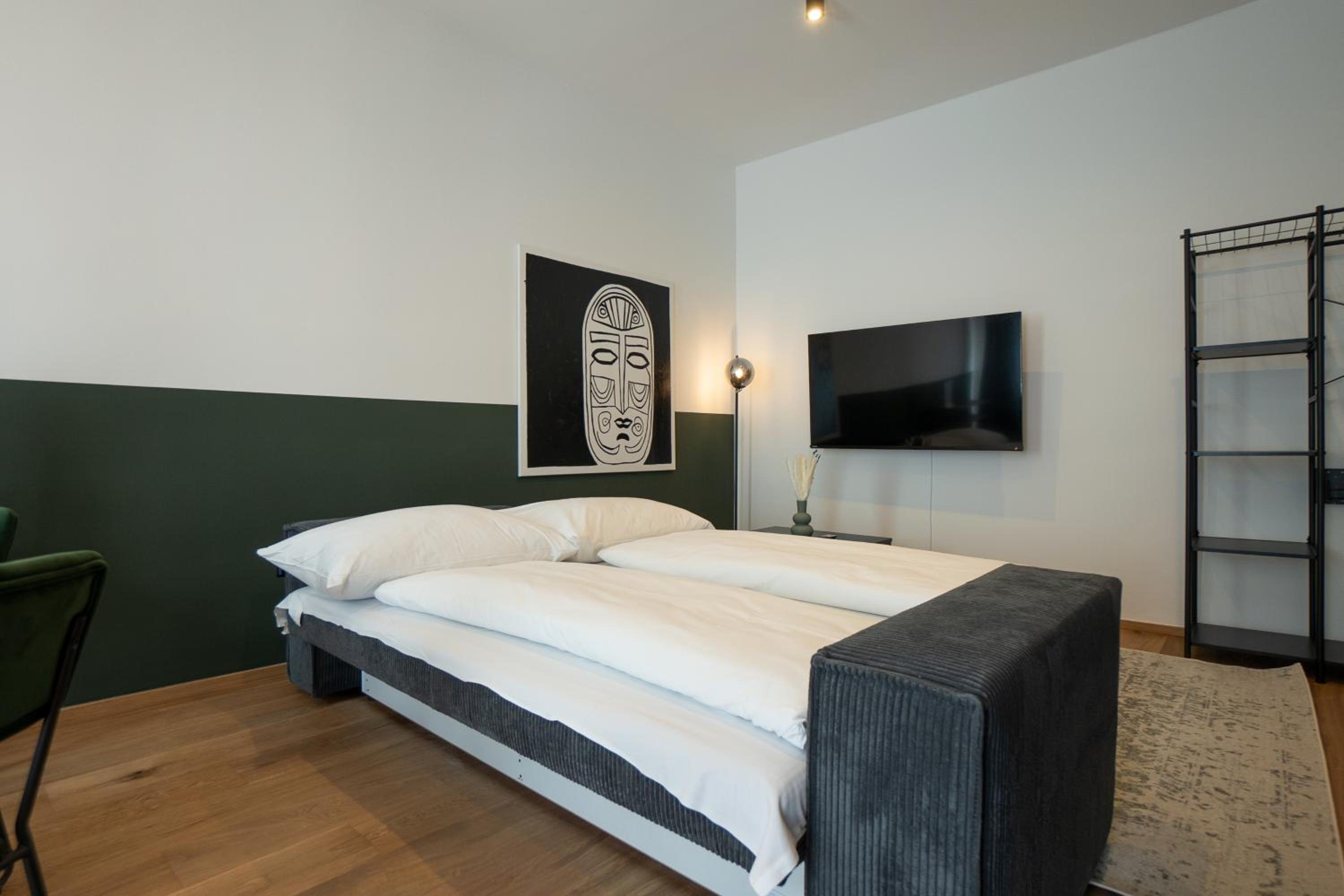 Pet-friendly flat near Belvedere