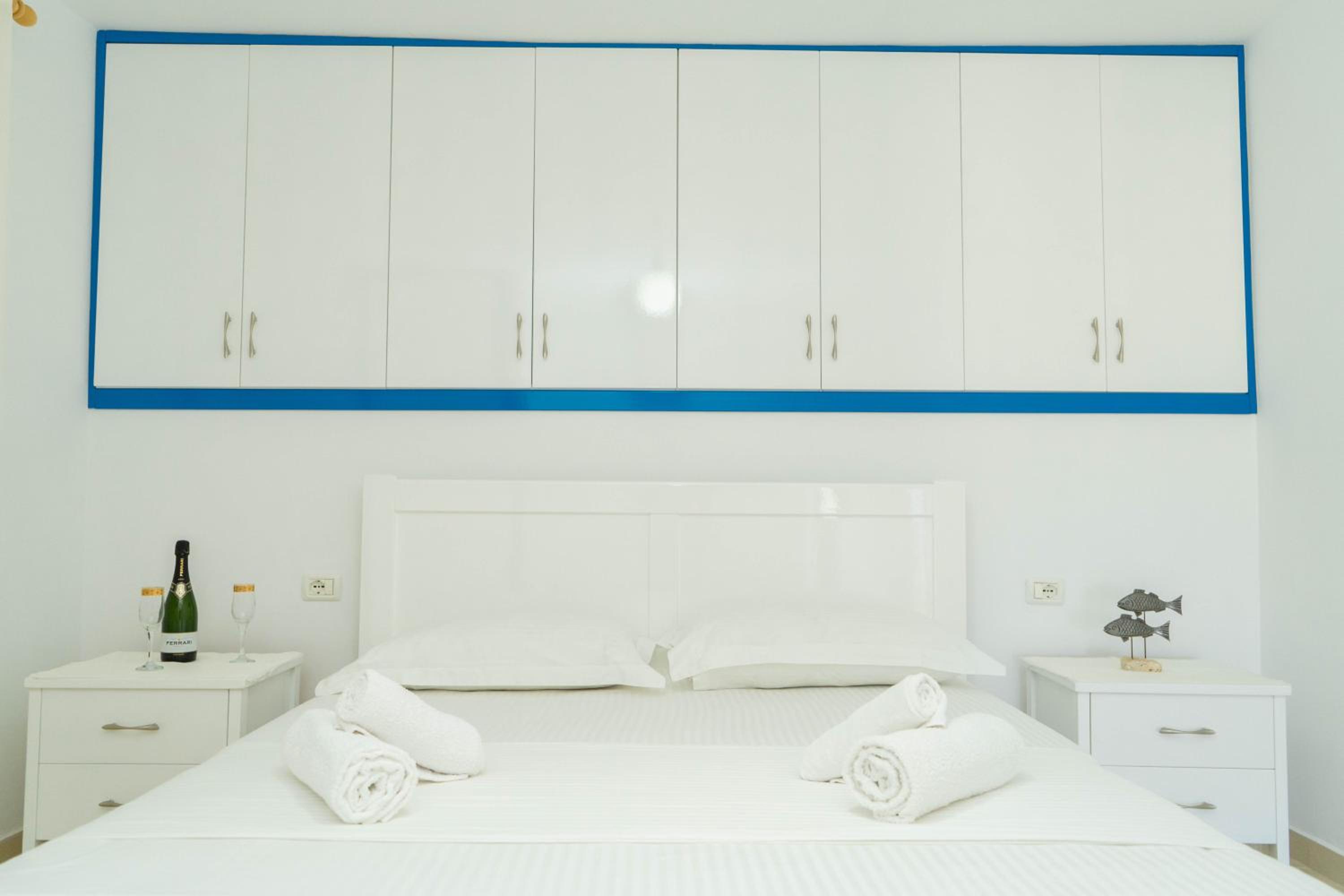 Vila Aliaj