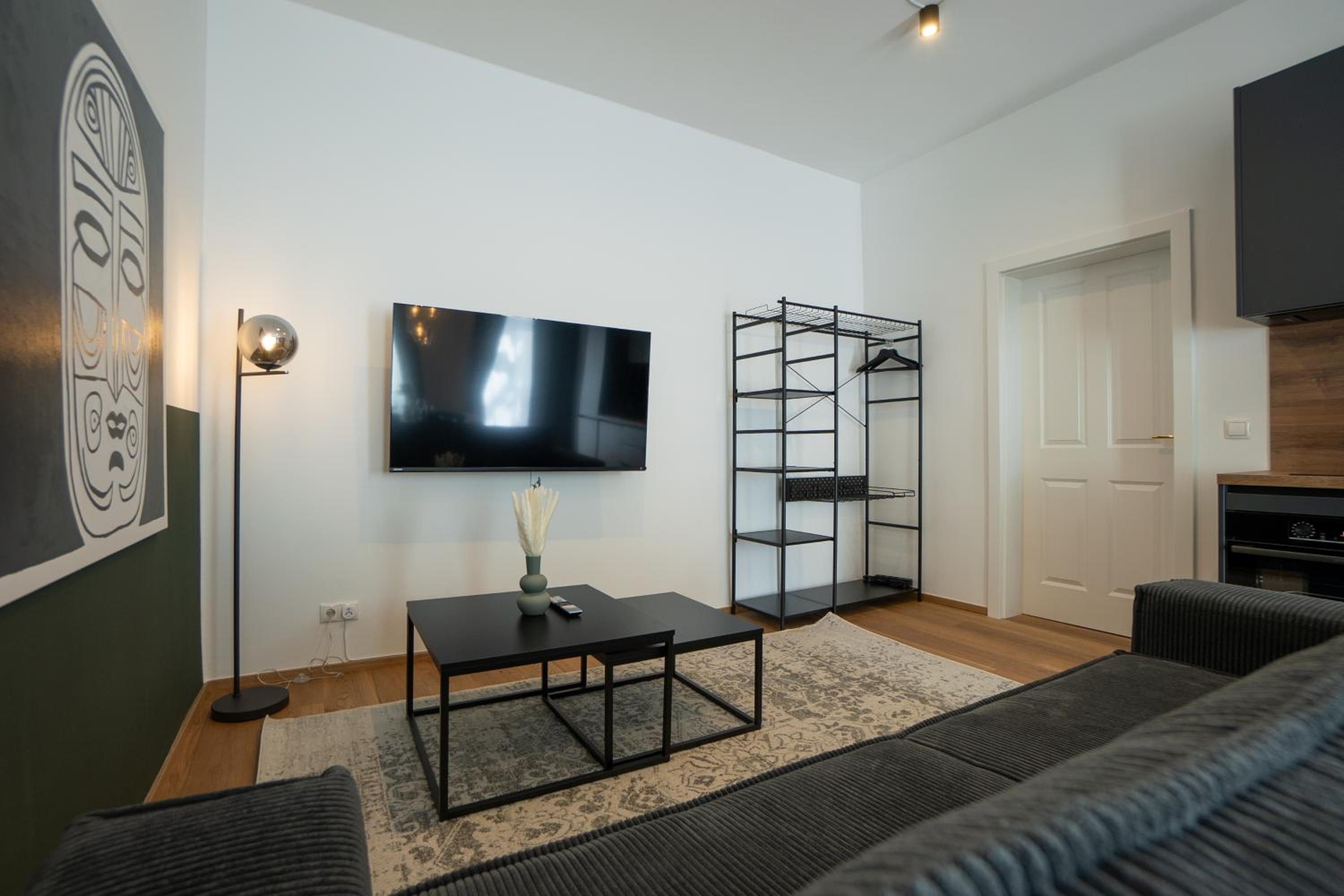 Pet-friendly flat near Belvedere