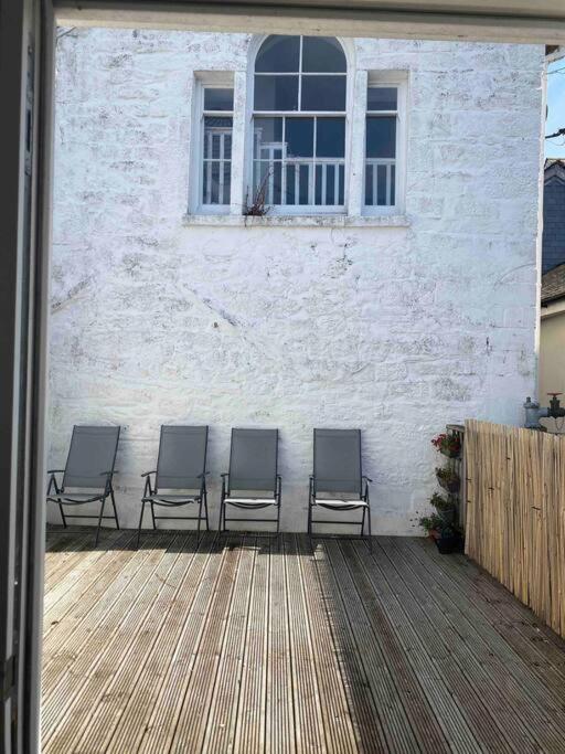 Truro City Escape (self contained apartment) view 4