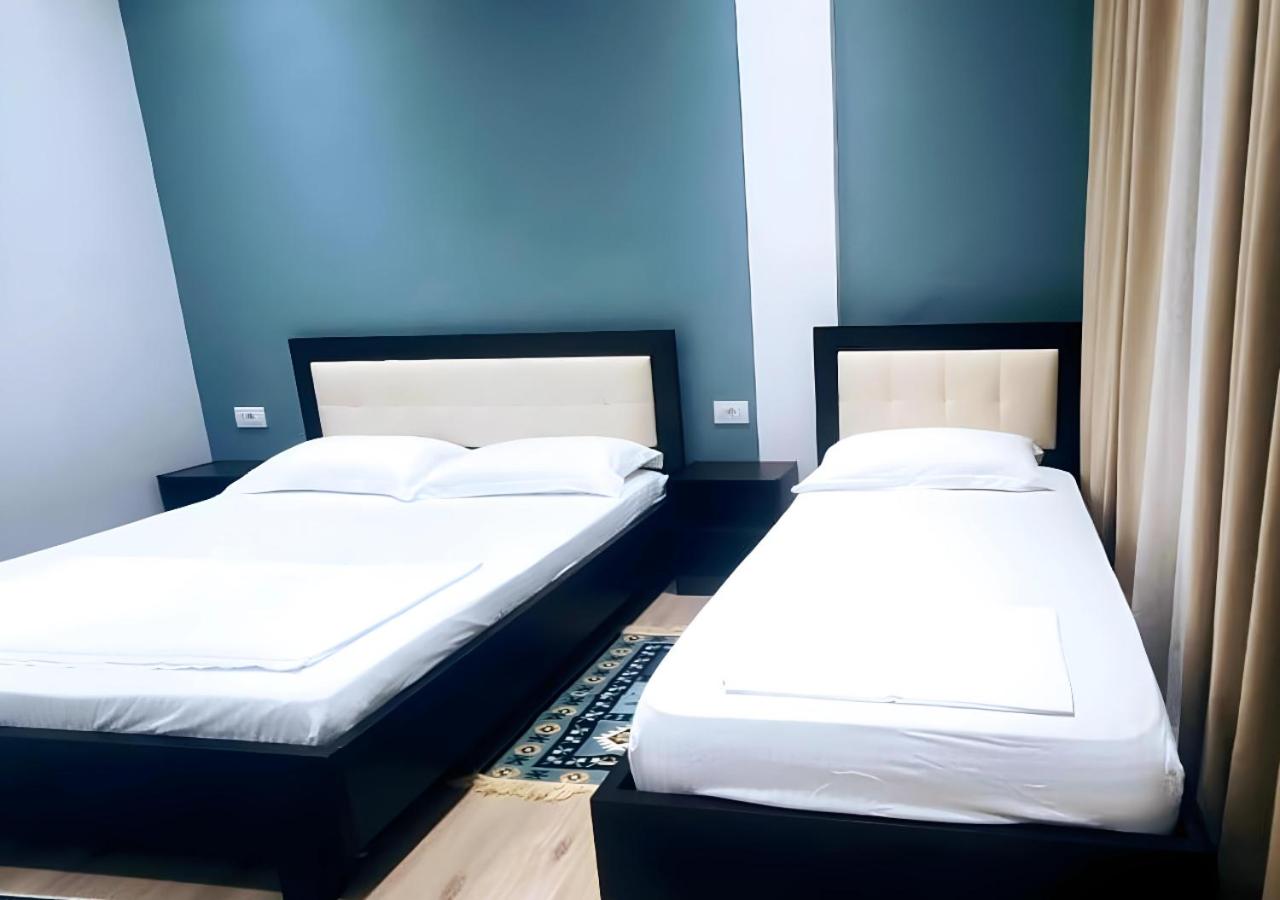 VILA LILI Guest House - Berat