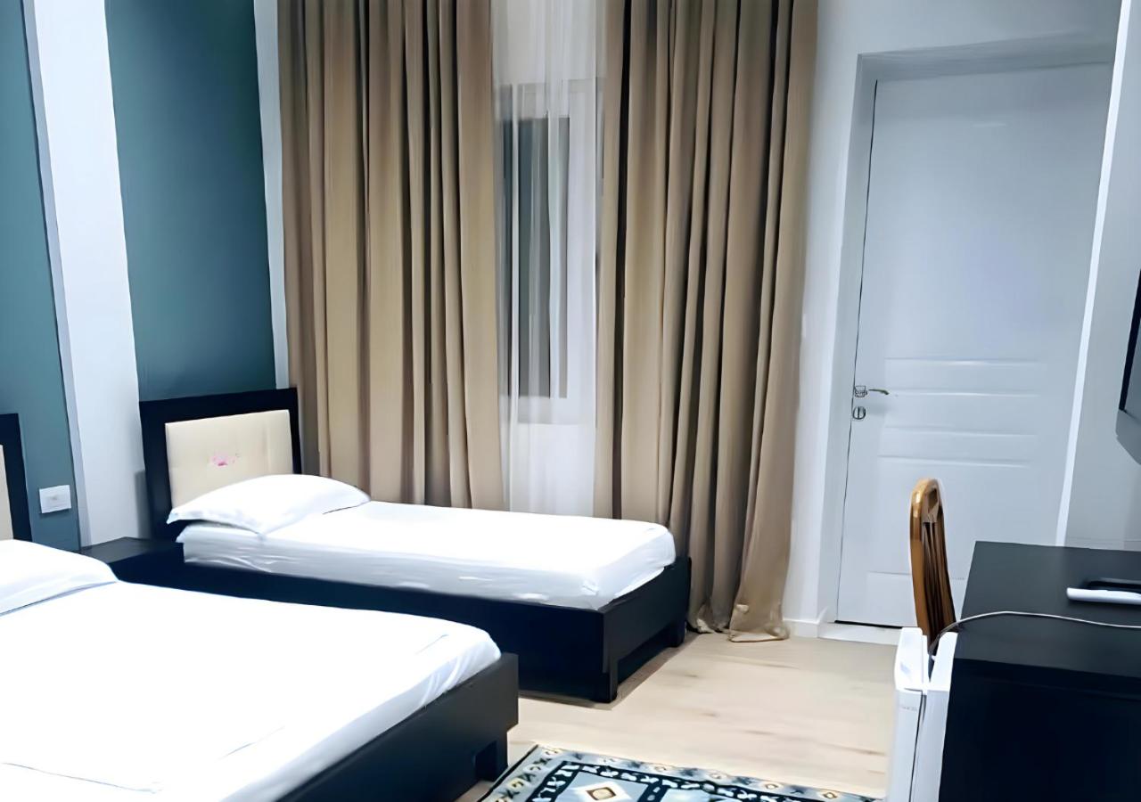 VILA LILI Guest House - Berat