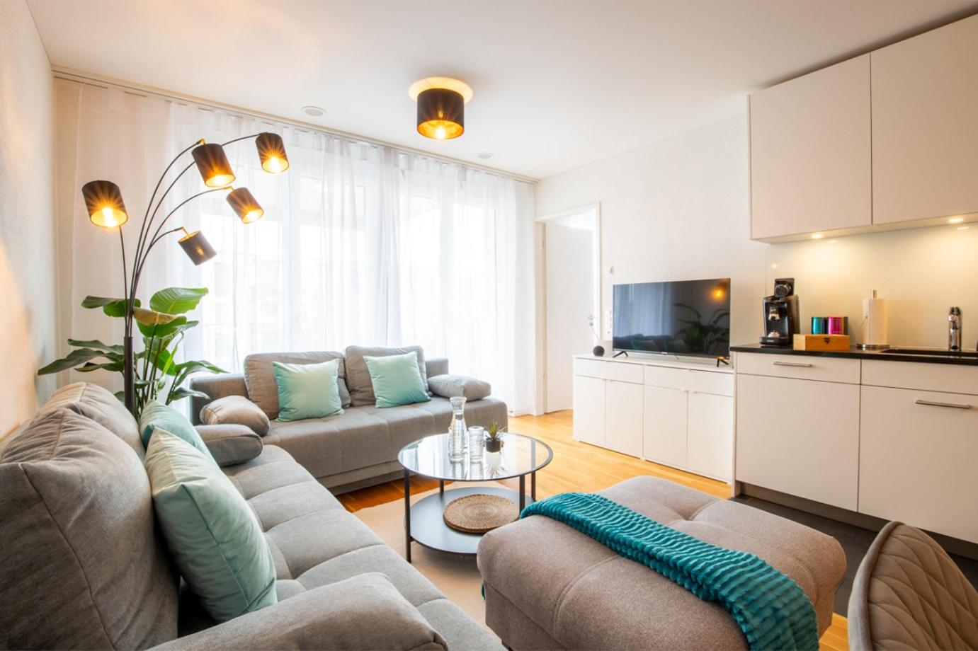 Special EiNSTEiN II Apartment Basel, Messe Kleinbasel 10-STAR