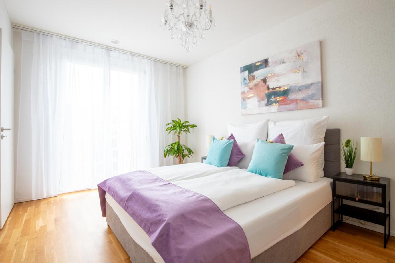 Special EiNSTEiN II Apartment Basel, Messe Kleinbasel 10-STAR