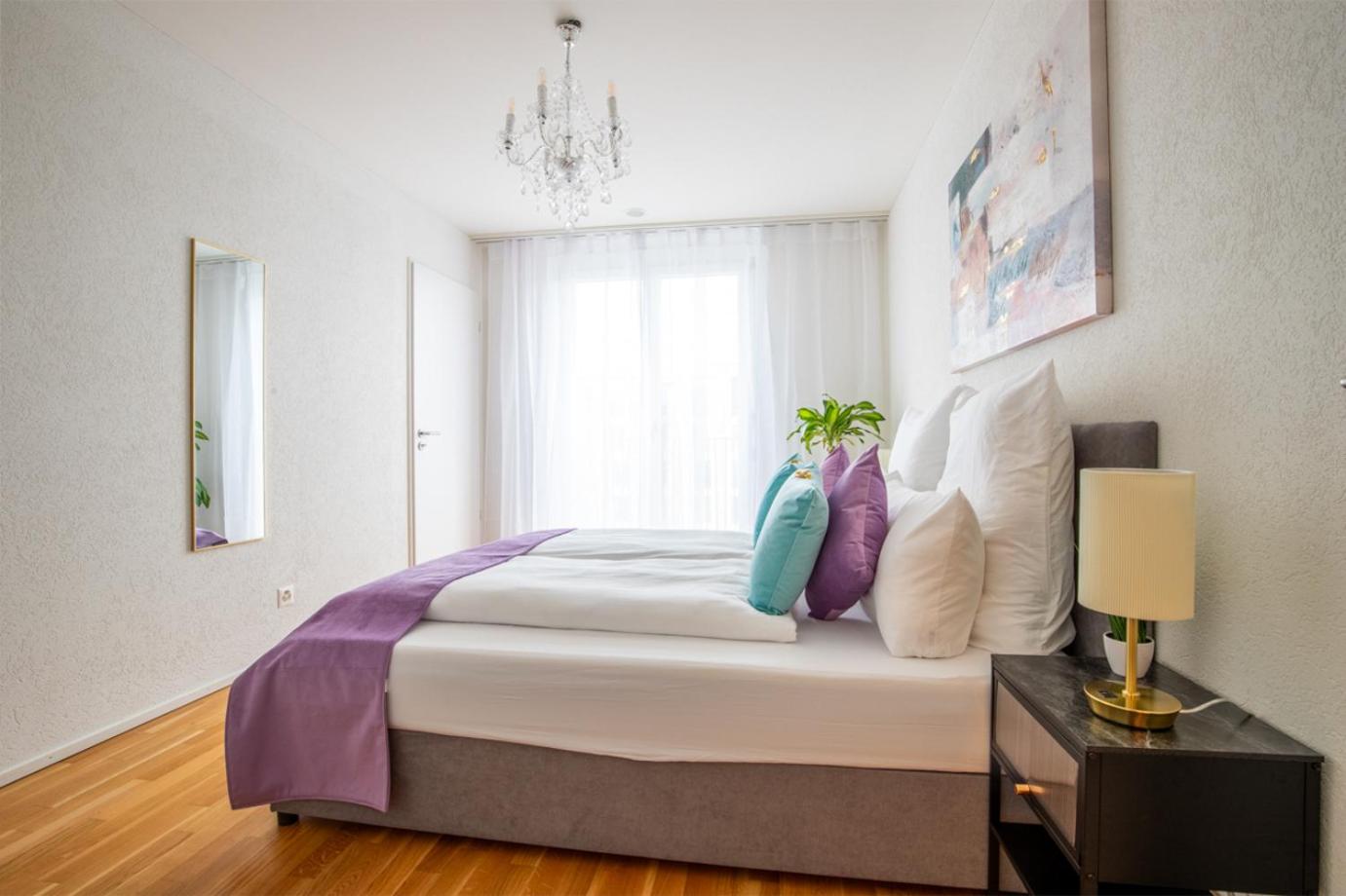 Special EiNSTEiN II Apartment Basel, Messe Kleinbasel 10-STAR