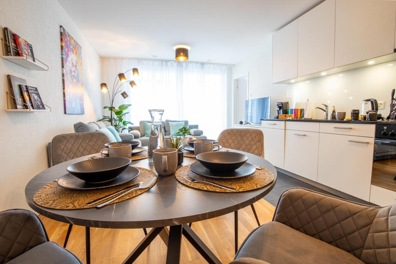 Special EiNSTEiN II Apartment Basel, Messe Kleinbasel 10-STAR