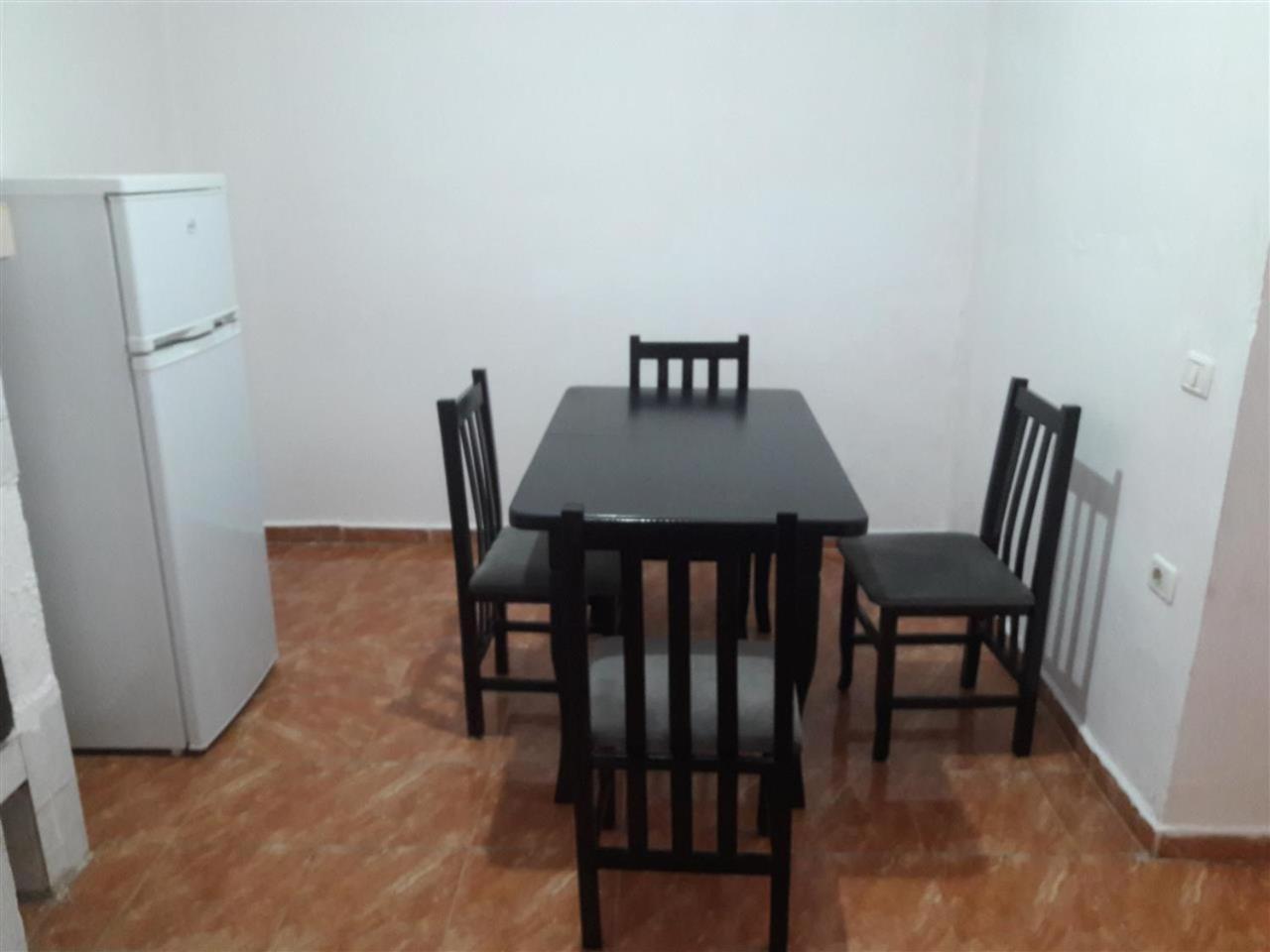 Apartament Tirane 21 dhjetori
