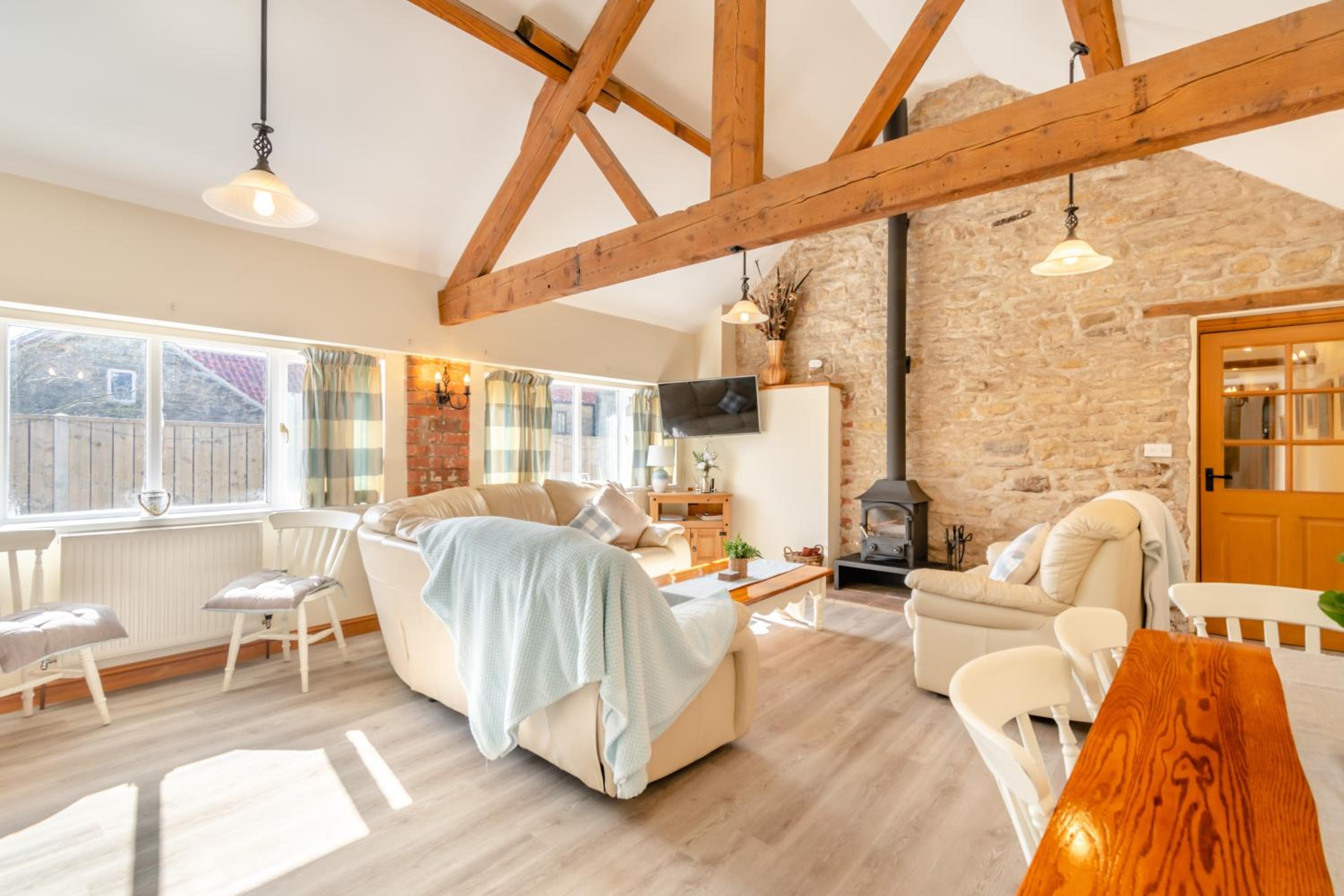 Starling cottage view 3