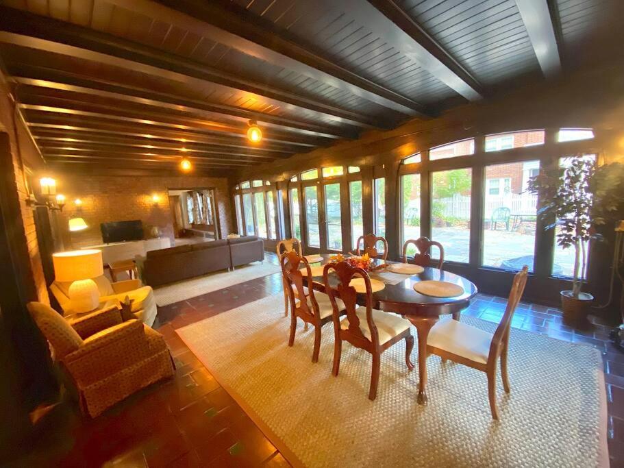 Luxurious Mansion for Large Groups, photo 18