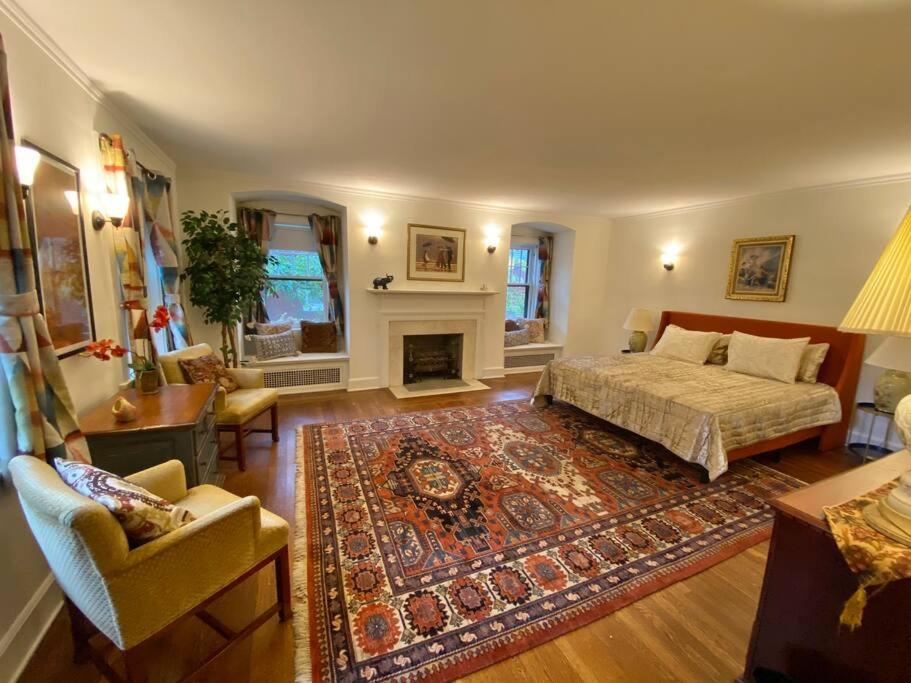 Luxurious Mansion for Large Groups