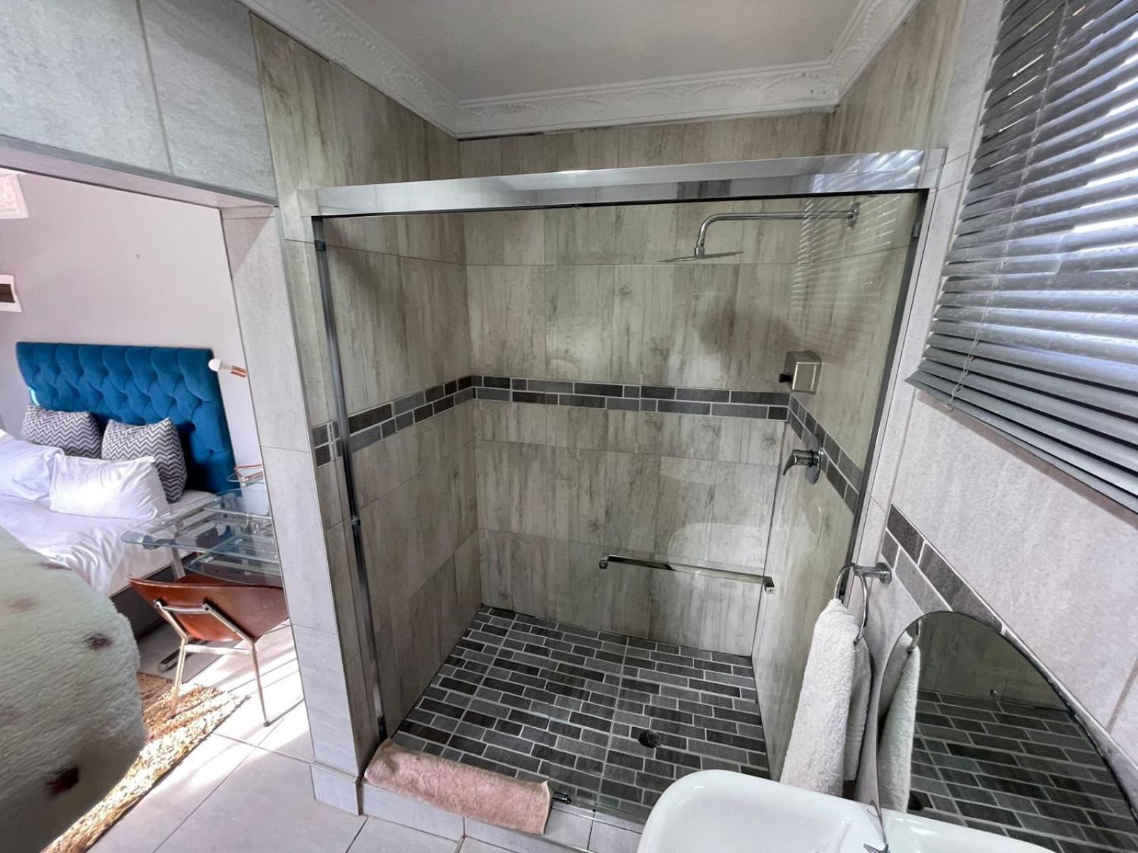Privacy and comfort view 4