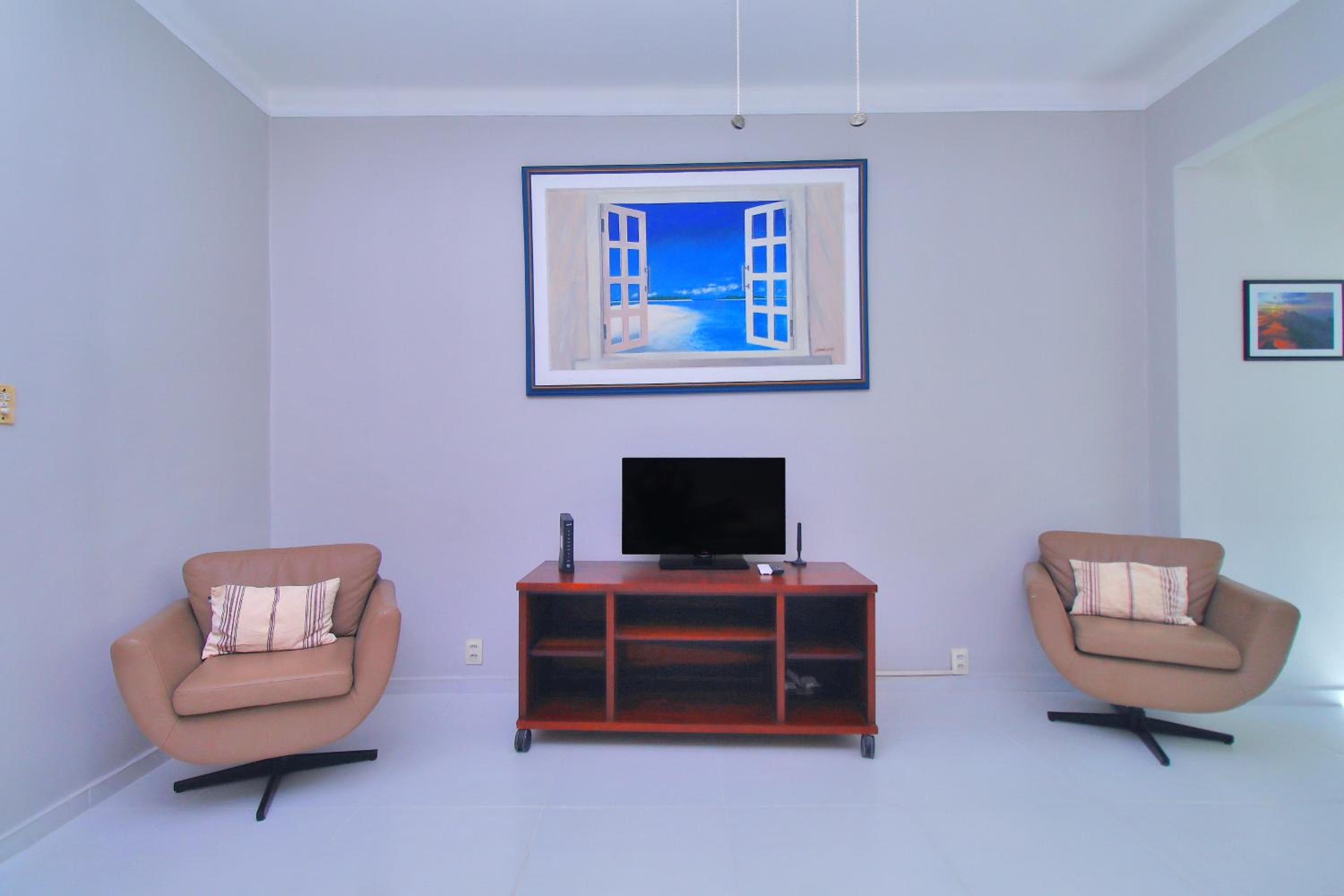 Apartamento em Copacabana a poucos passos da praia T004