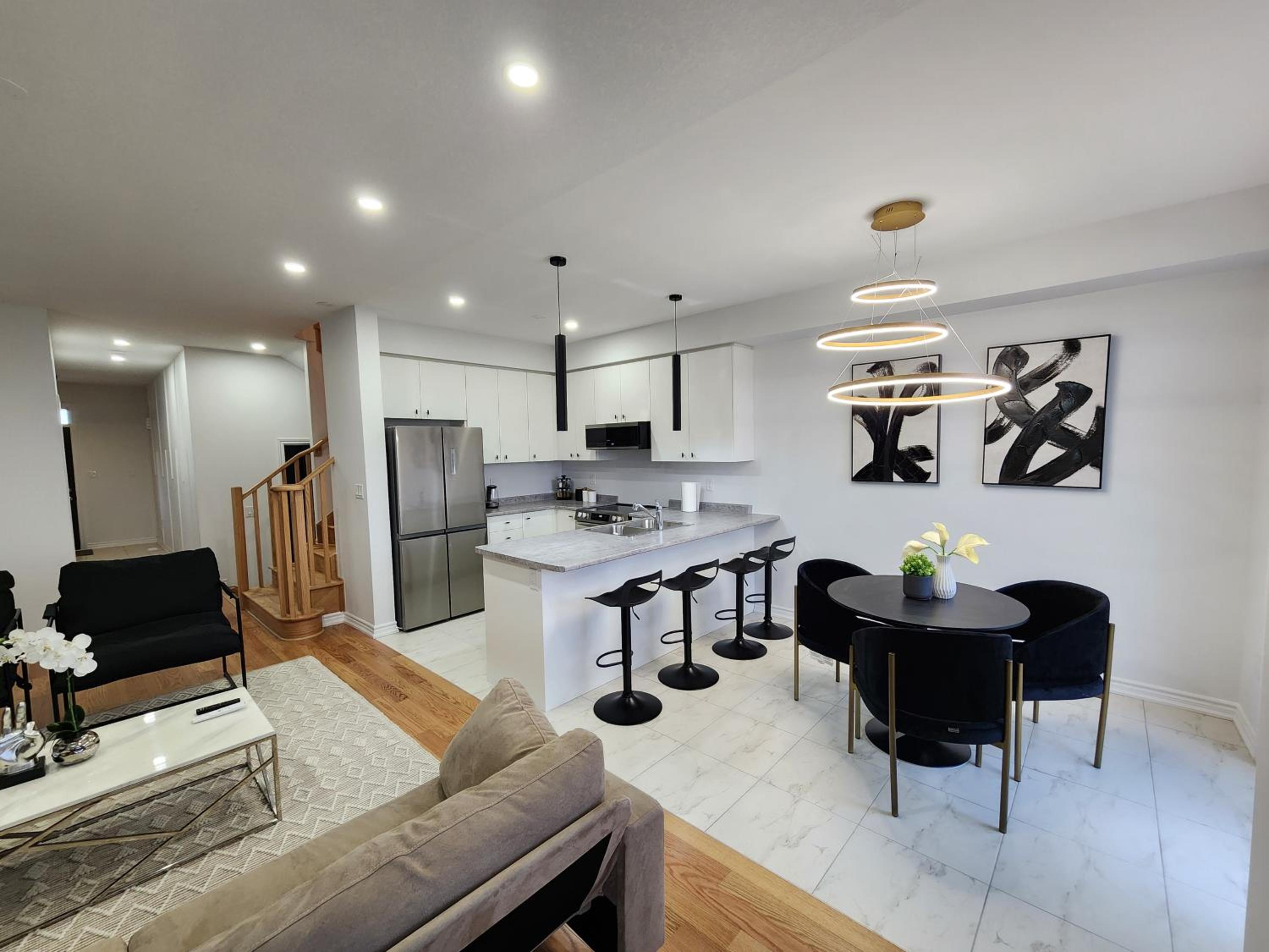 Exclusive Home in Niagara Falls