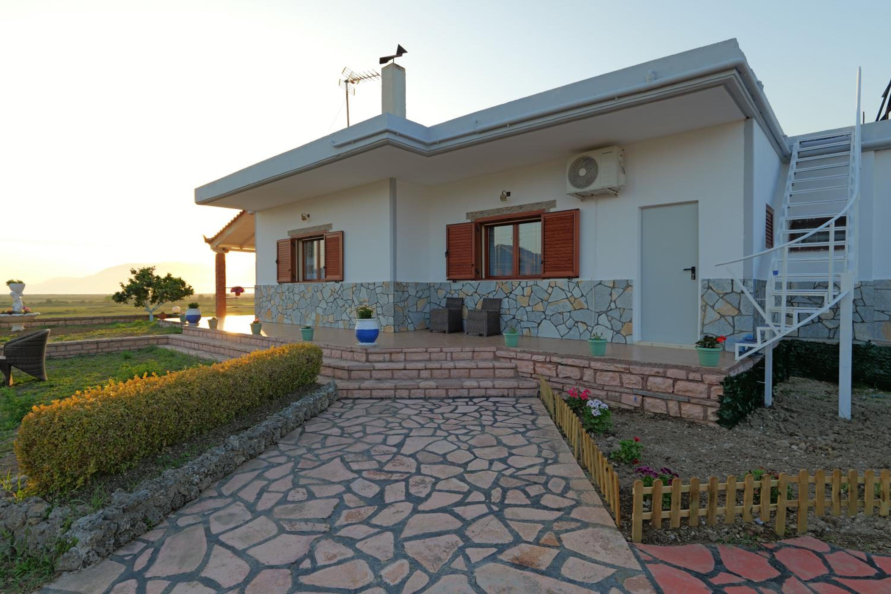 Green Villa Shendelli