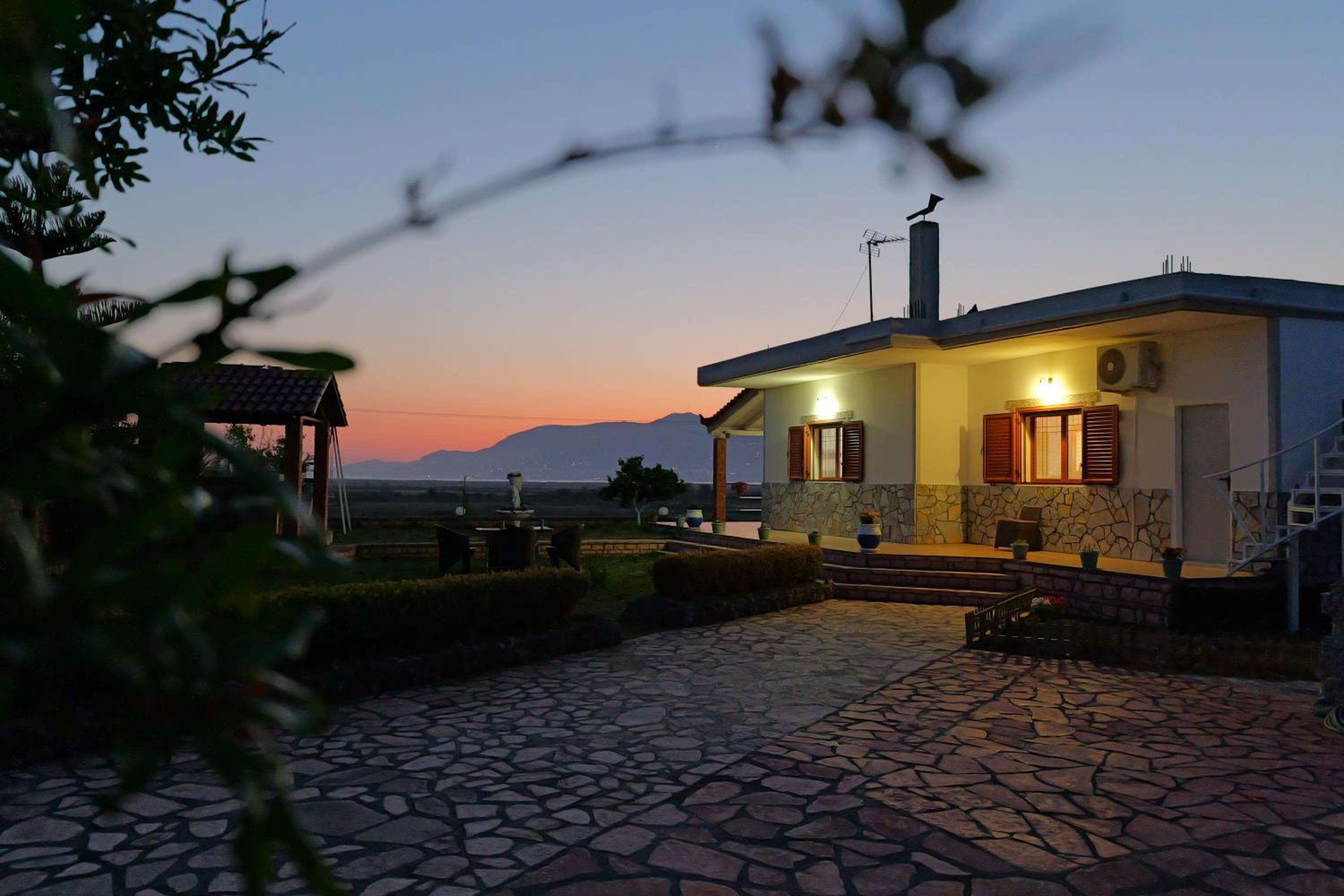 Green Villa Shendelli