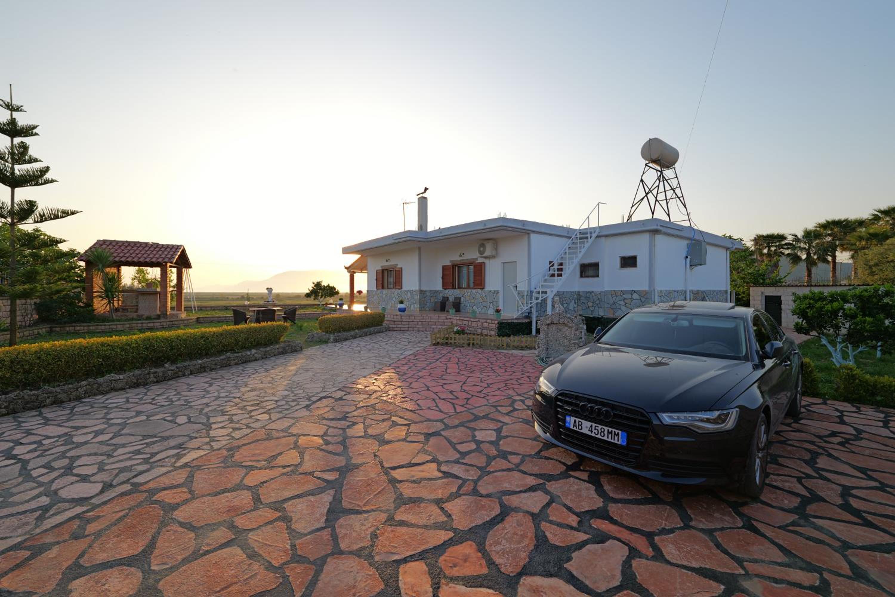 Green Villa Shendelli