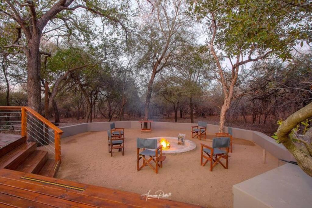 Luxury GuesthouseCo Butterfly House view 5